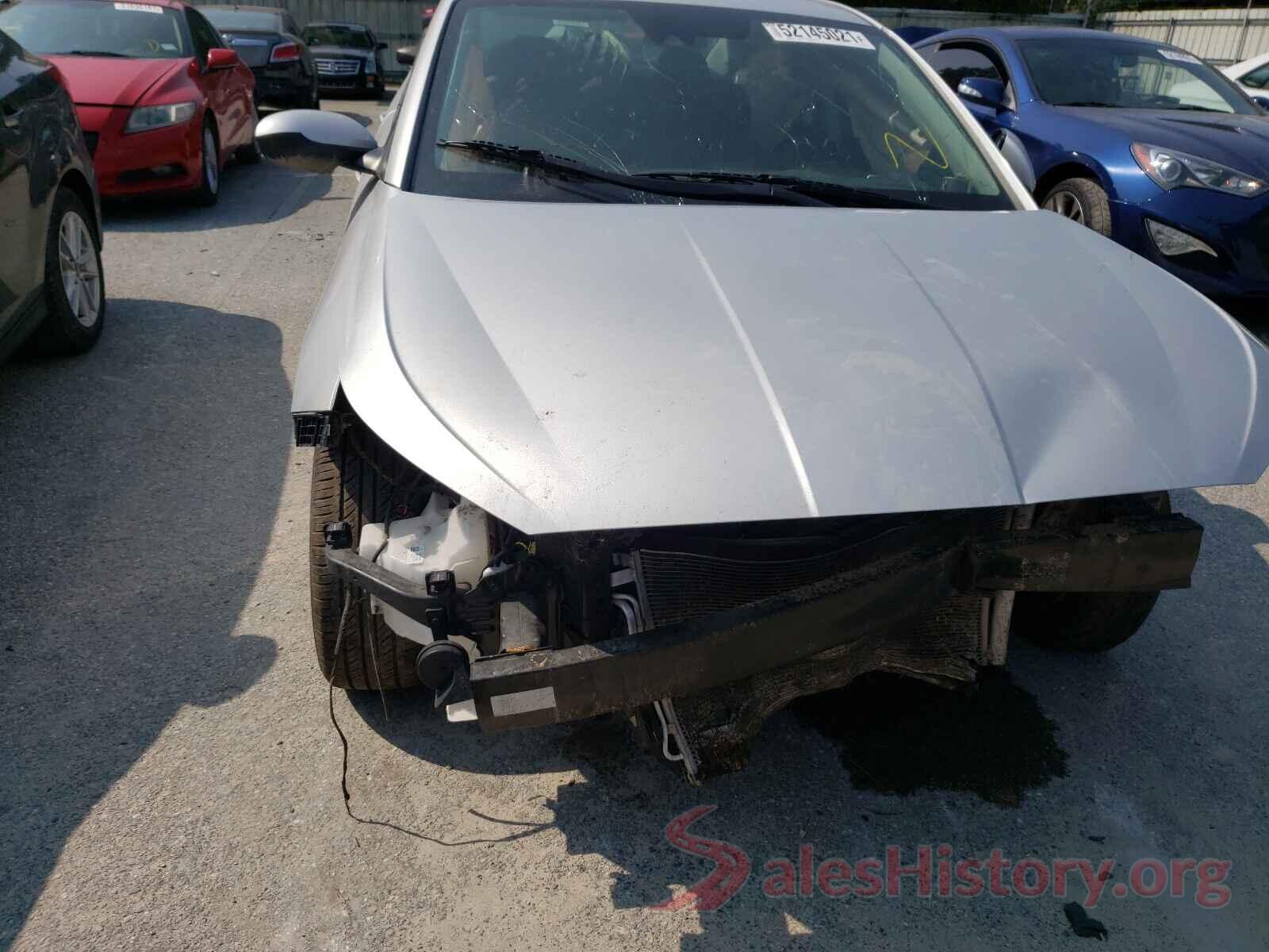 5NPD84LF9KH443075 2019 HYUNDAI ELANTRA