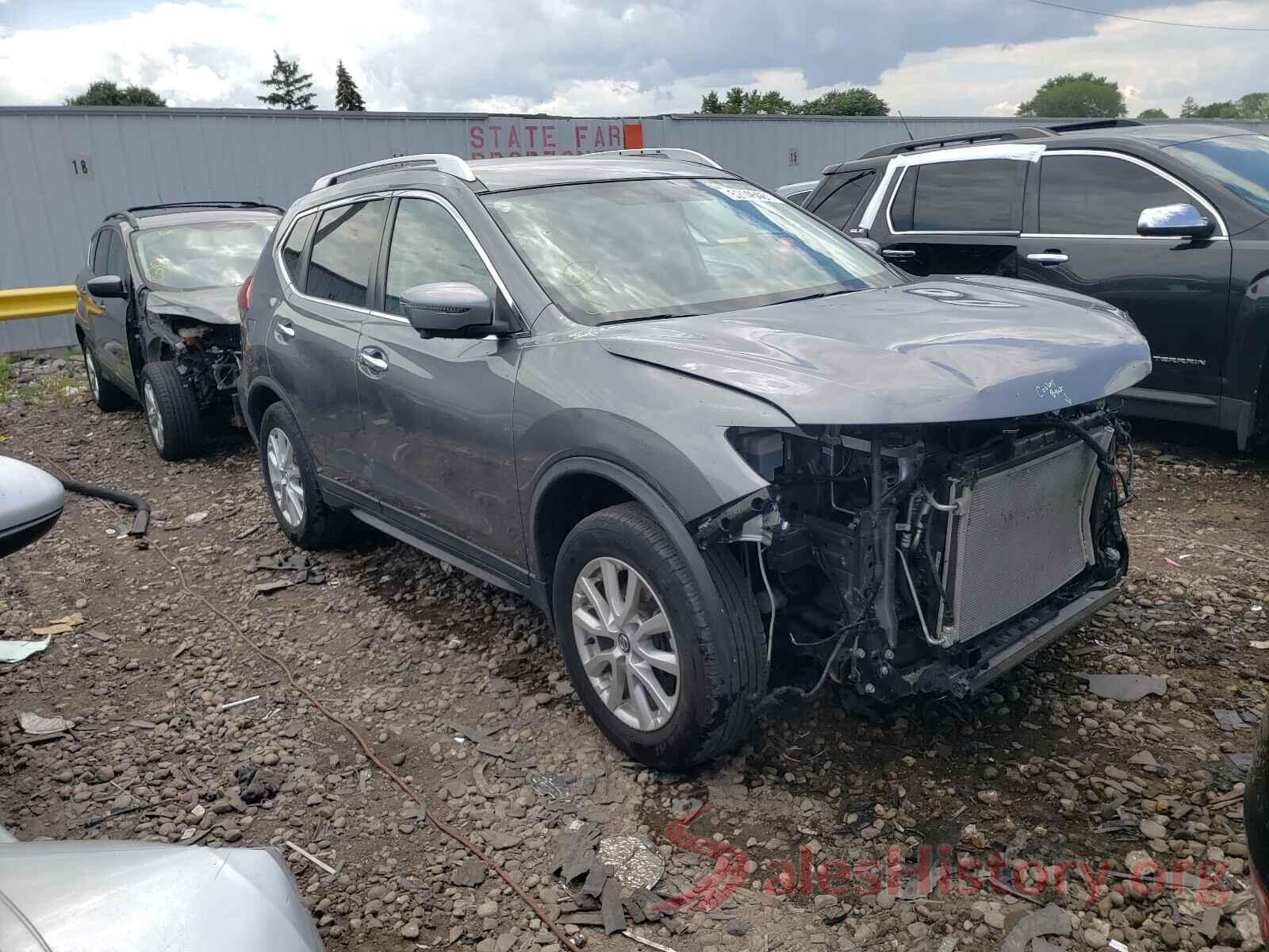 KNMAT2MV8JP561181 2018 NISSAN ROGUE