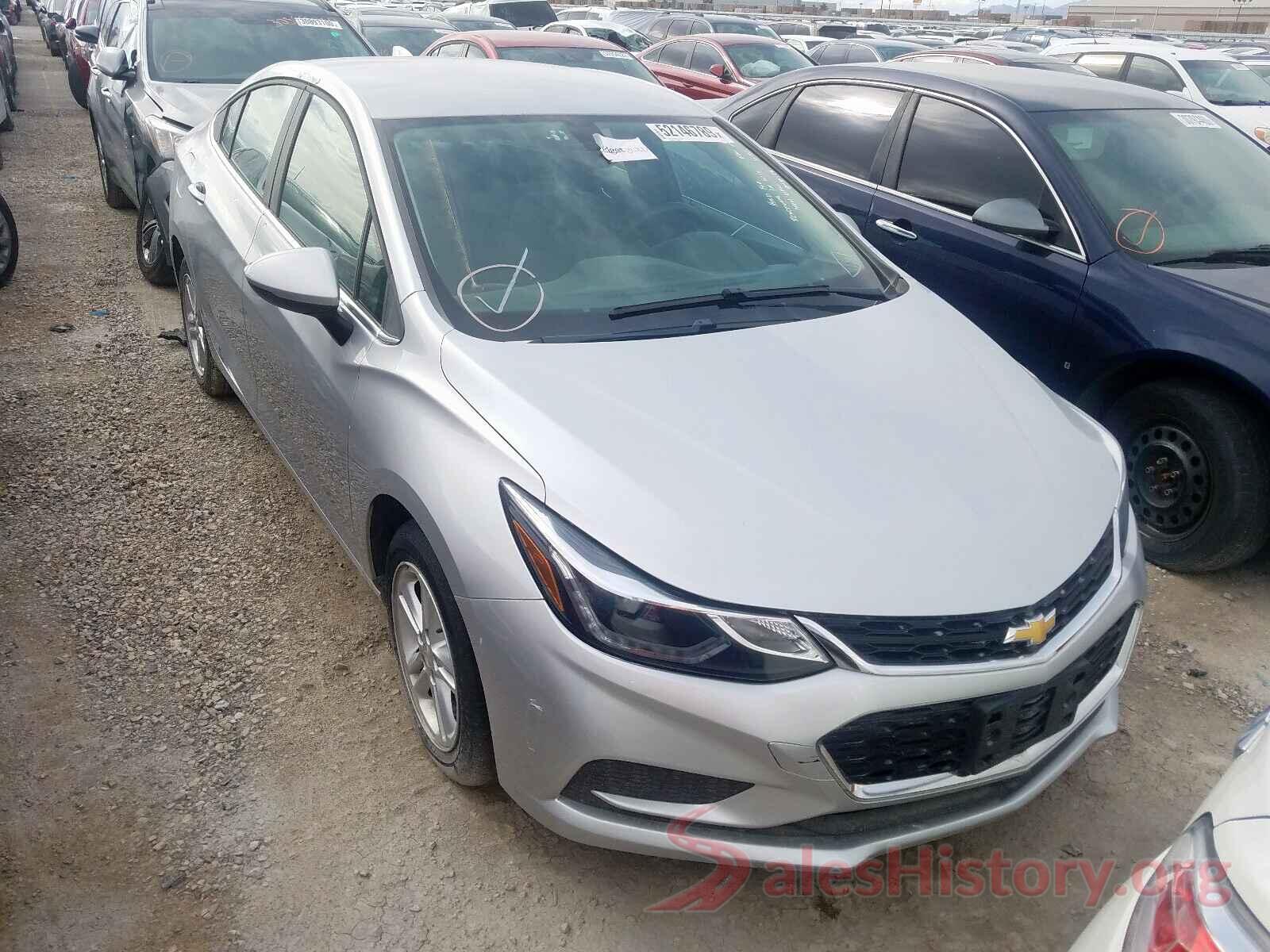 1G1BE5SM3J7165193 2018 CHEVROLET CRUZE