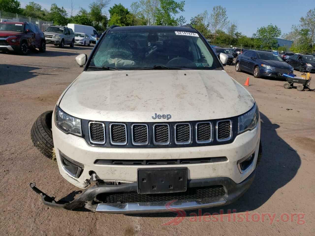 3C4NJDCB8JT101380 2018 JEEP COMPASS