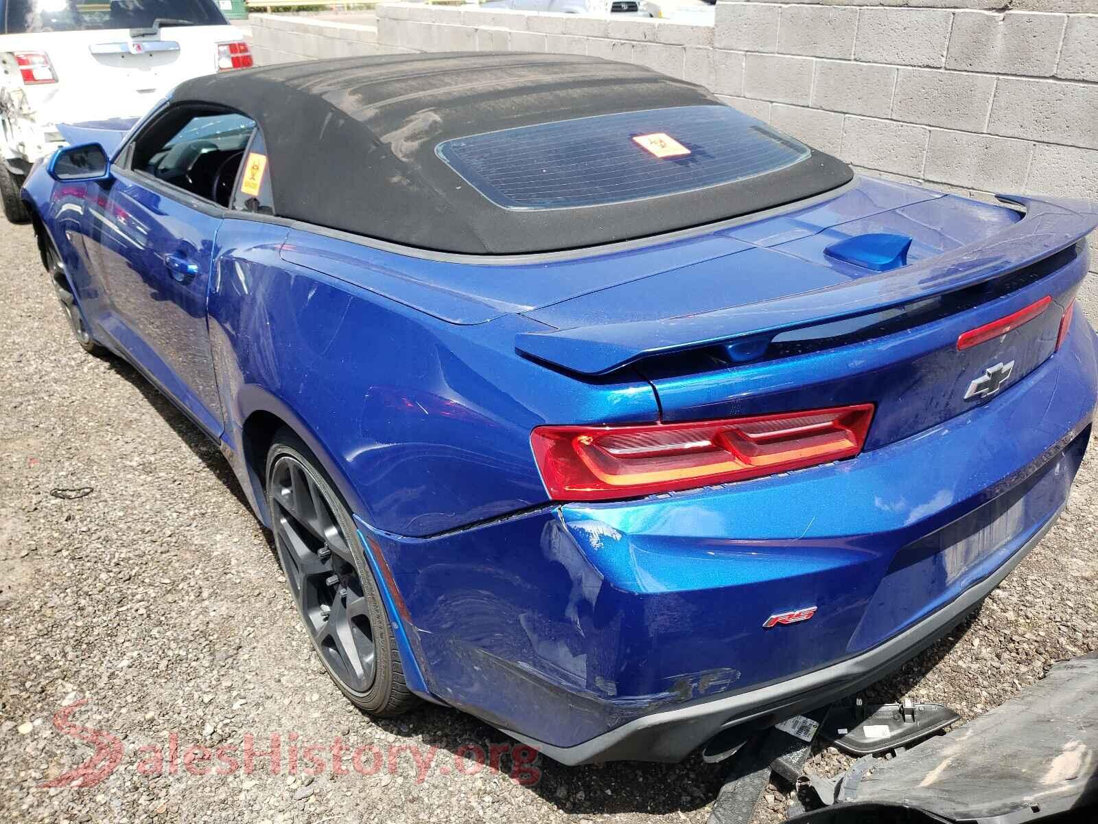 2016 CHEVROLET CAMARO VIN 1G1FB3DS4G0172309, right side view