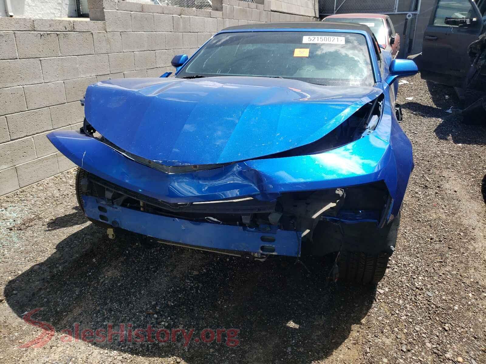 2016 CHEVROLET CAMARO VIN 1G1FB3DS4G0172309, interior center console