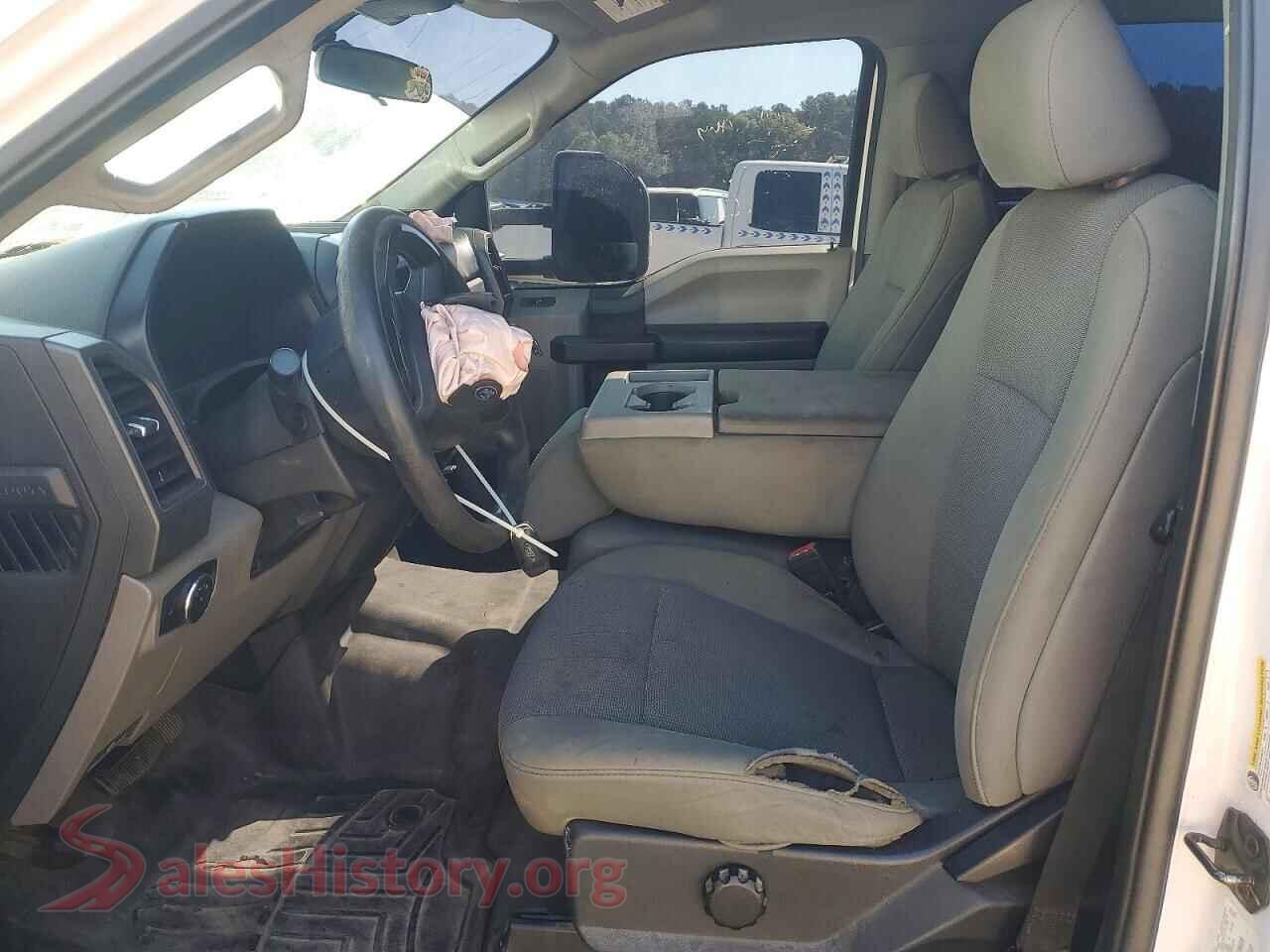 2020 FORD F350 VIN 1FT8W3DT7LEE75501, engine bay