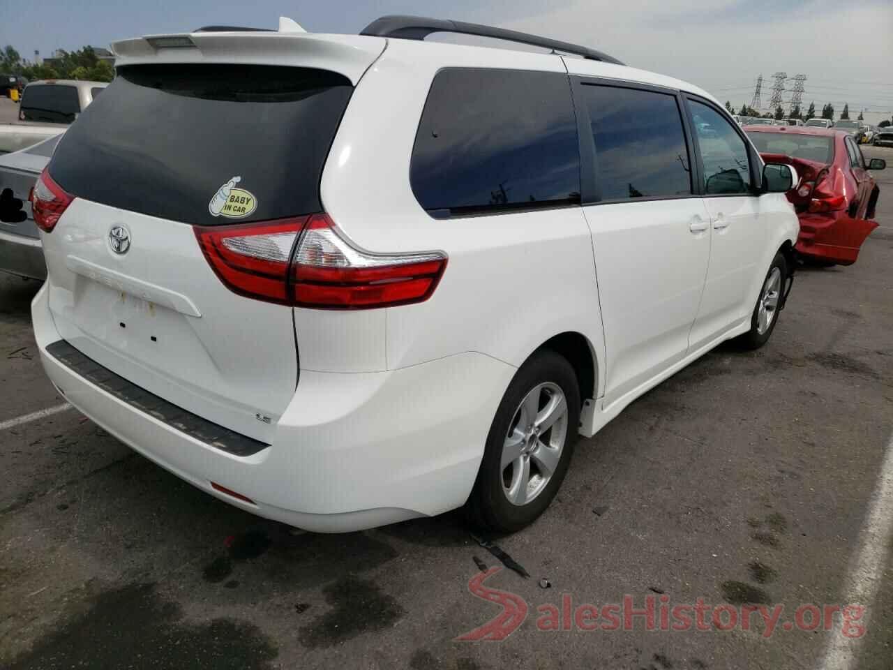 5TDKZ3DC8KS972952 2019 TOYOTA SIENNA