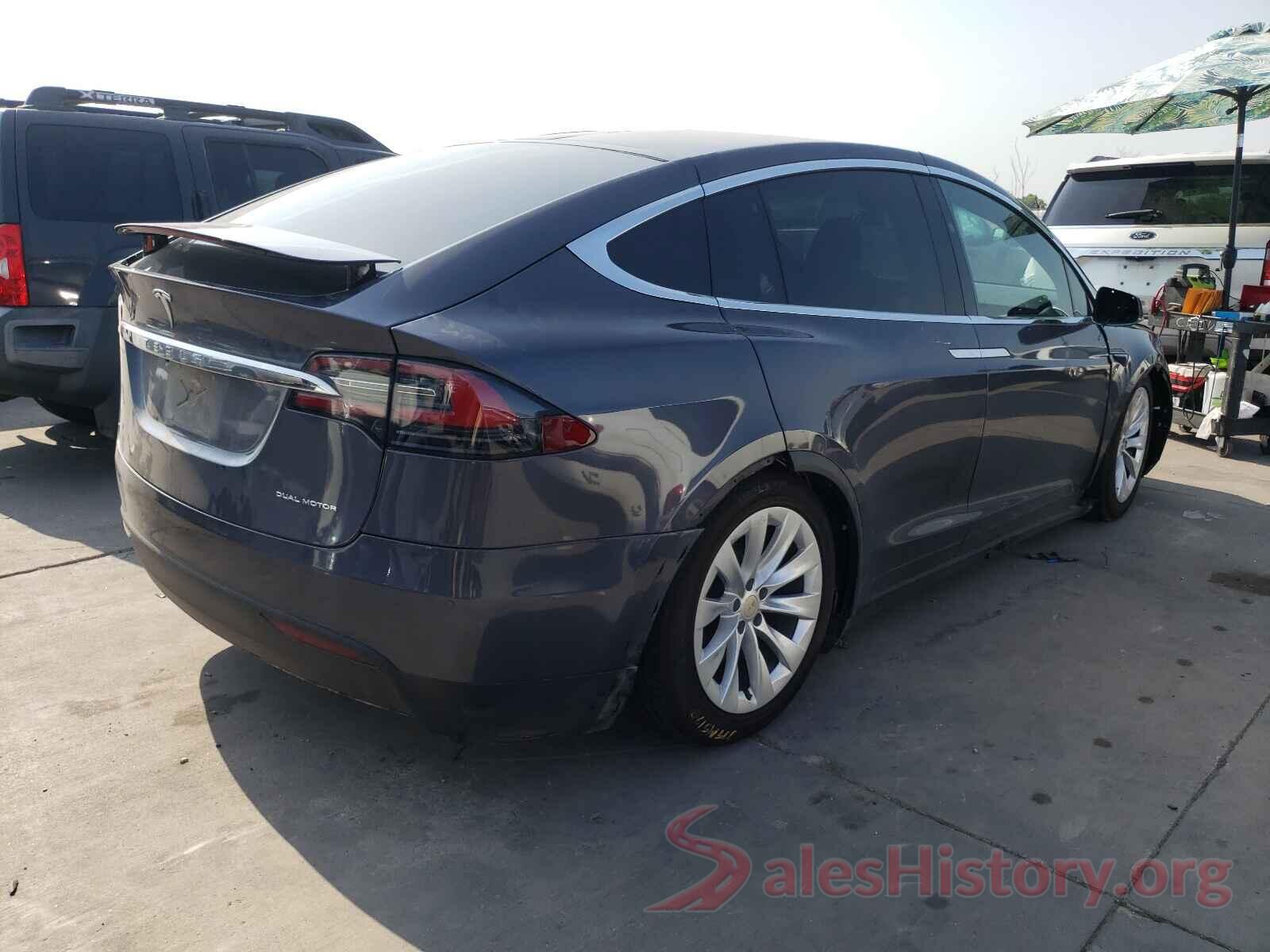 5YJXCBE2XMF323605 2021 TESLA MODEL X