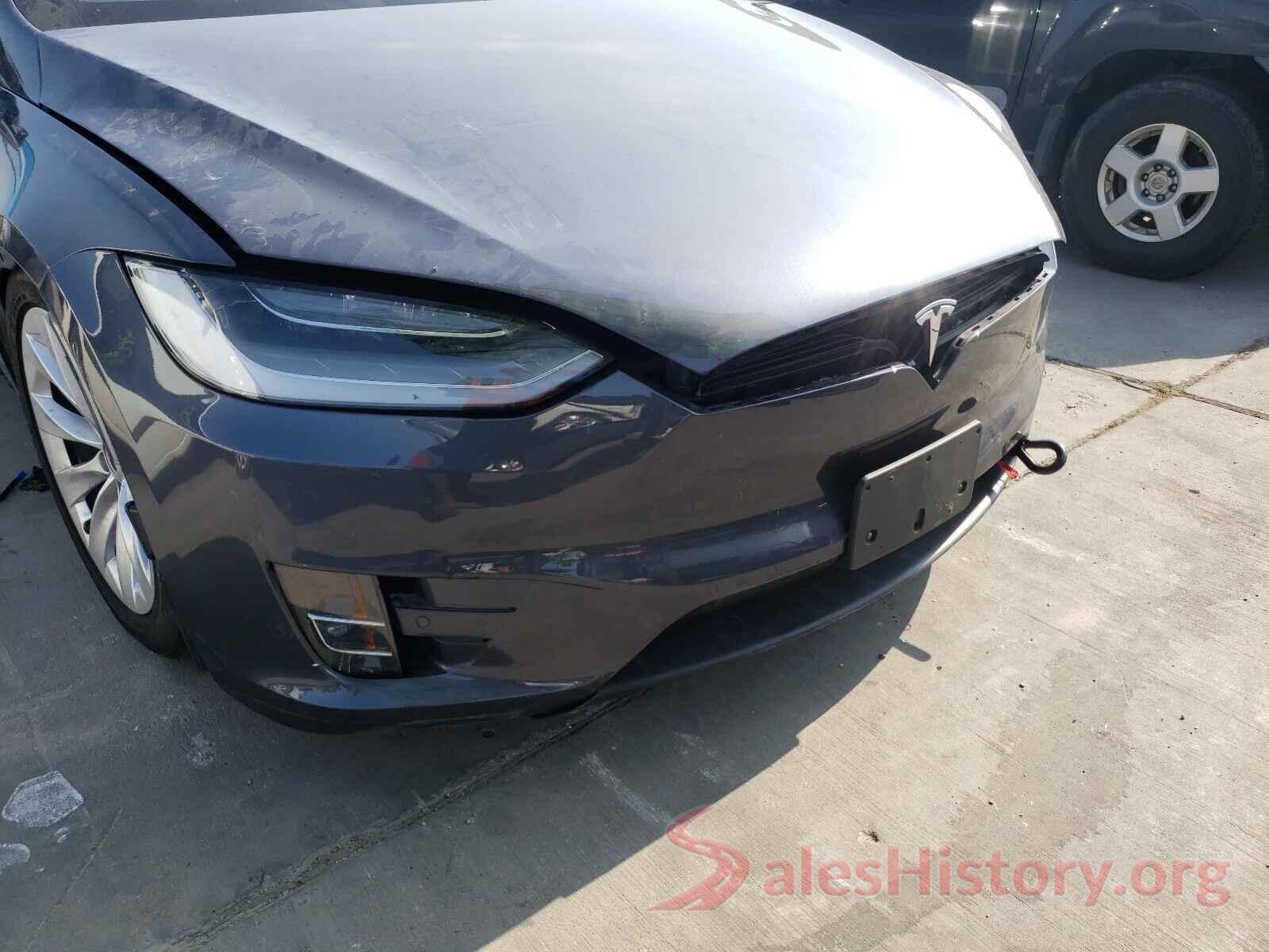 5YJXCBE2XMF323605 2021 TESLA MODEL X