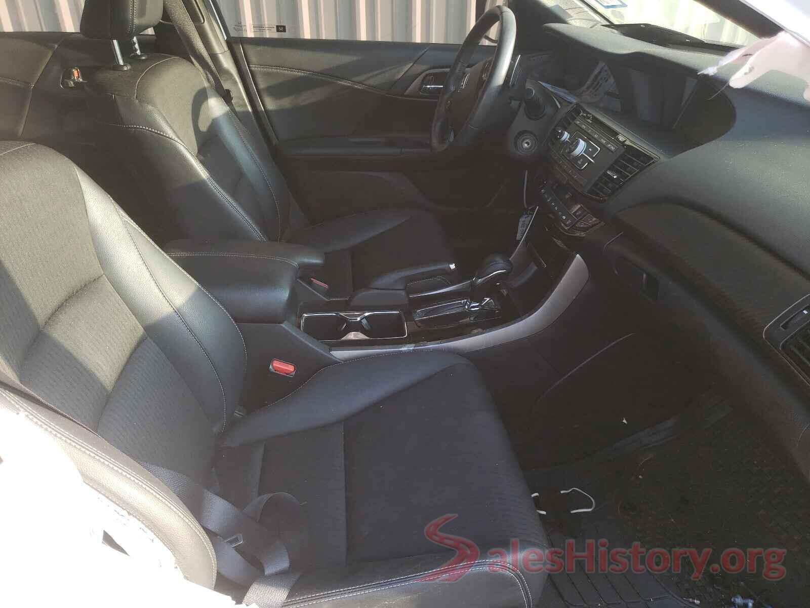 1HGCR2F5XHA304137 2017 HONDA ACCORD