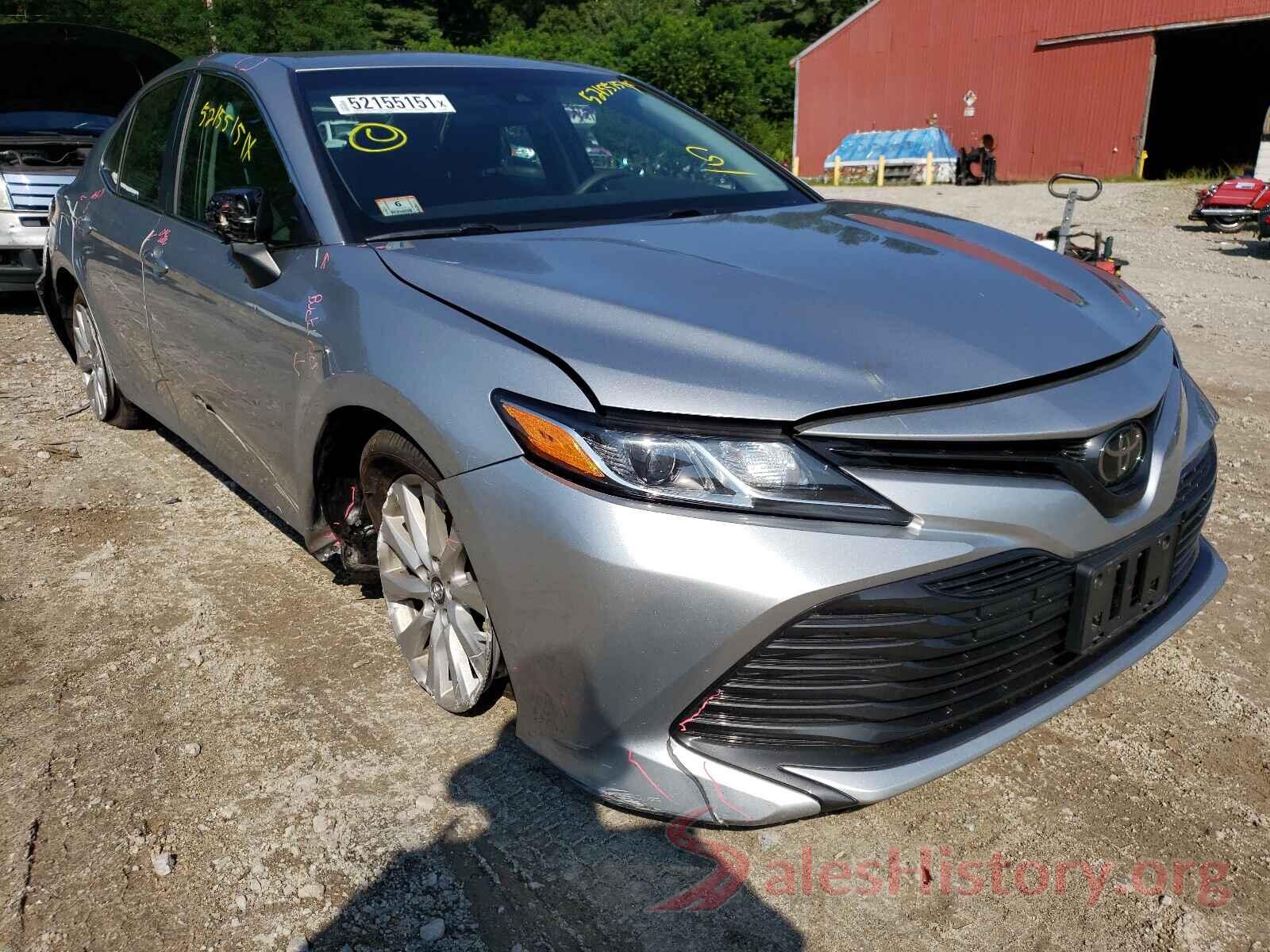 4T1B11HK9JU079885 2018 TOYOTA CAMRY