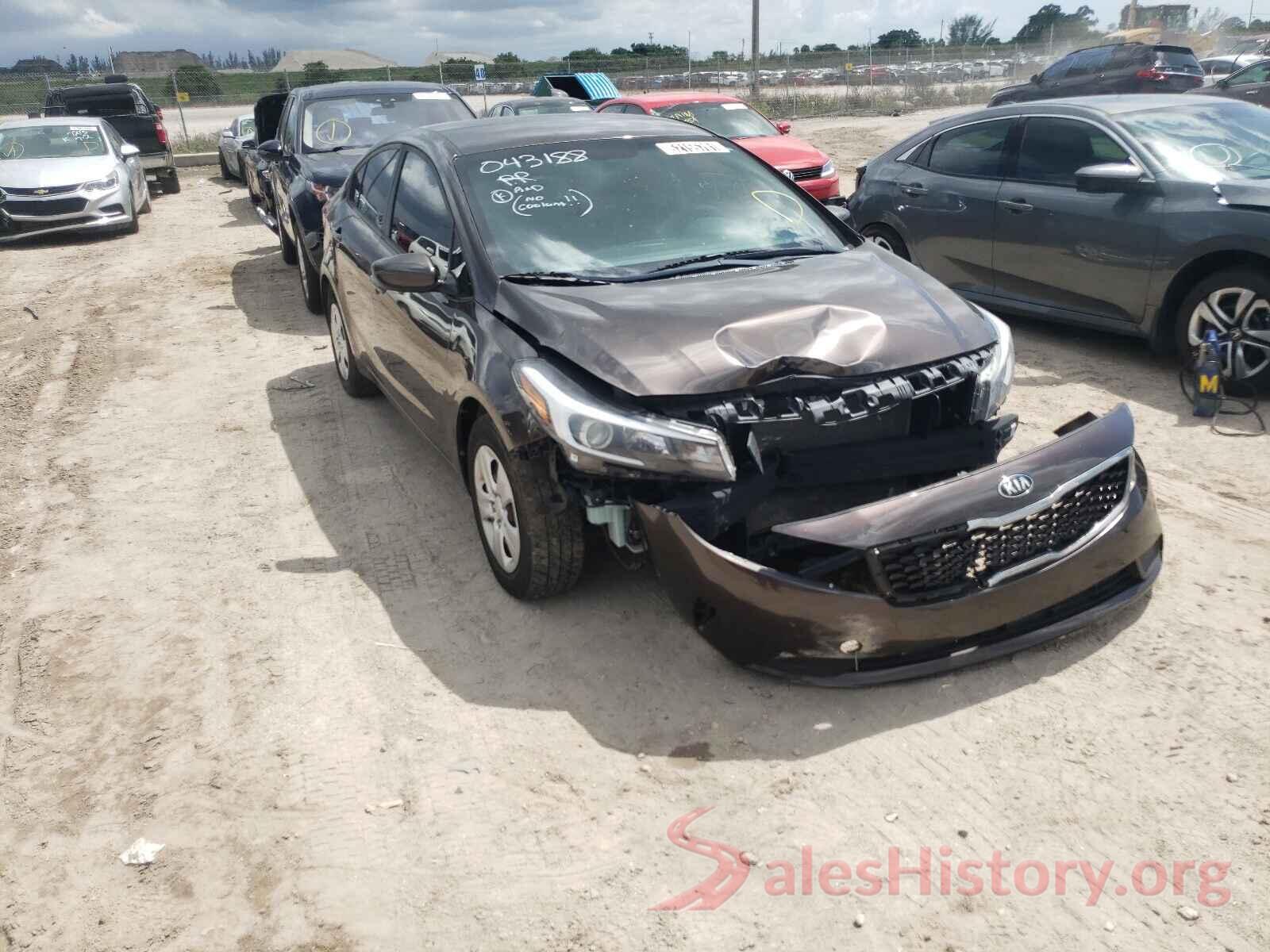 3KPFK4A71HE043188 2017 KIA FORTE