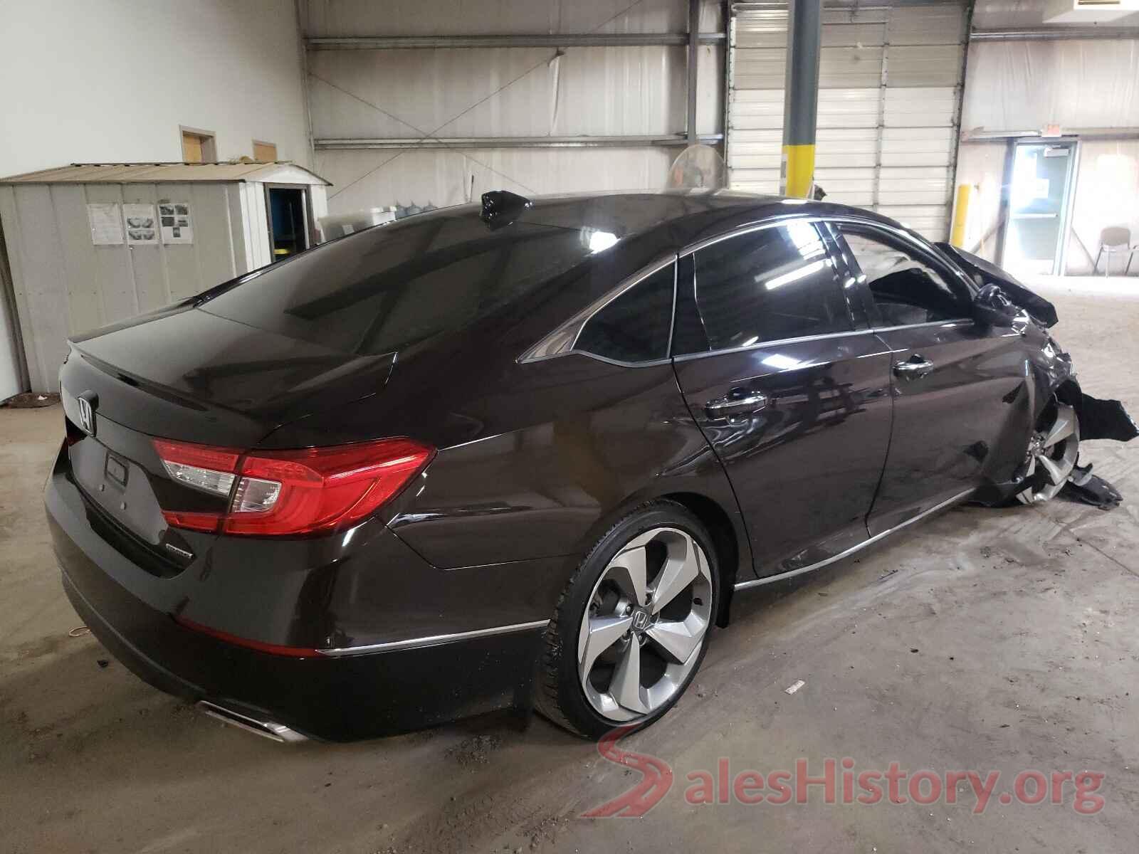 1HGCV1F91JA134250 2018 HONDA ACCORD