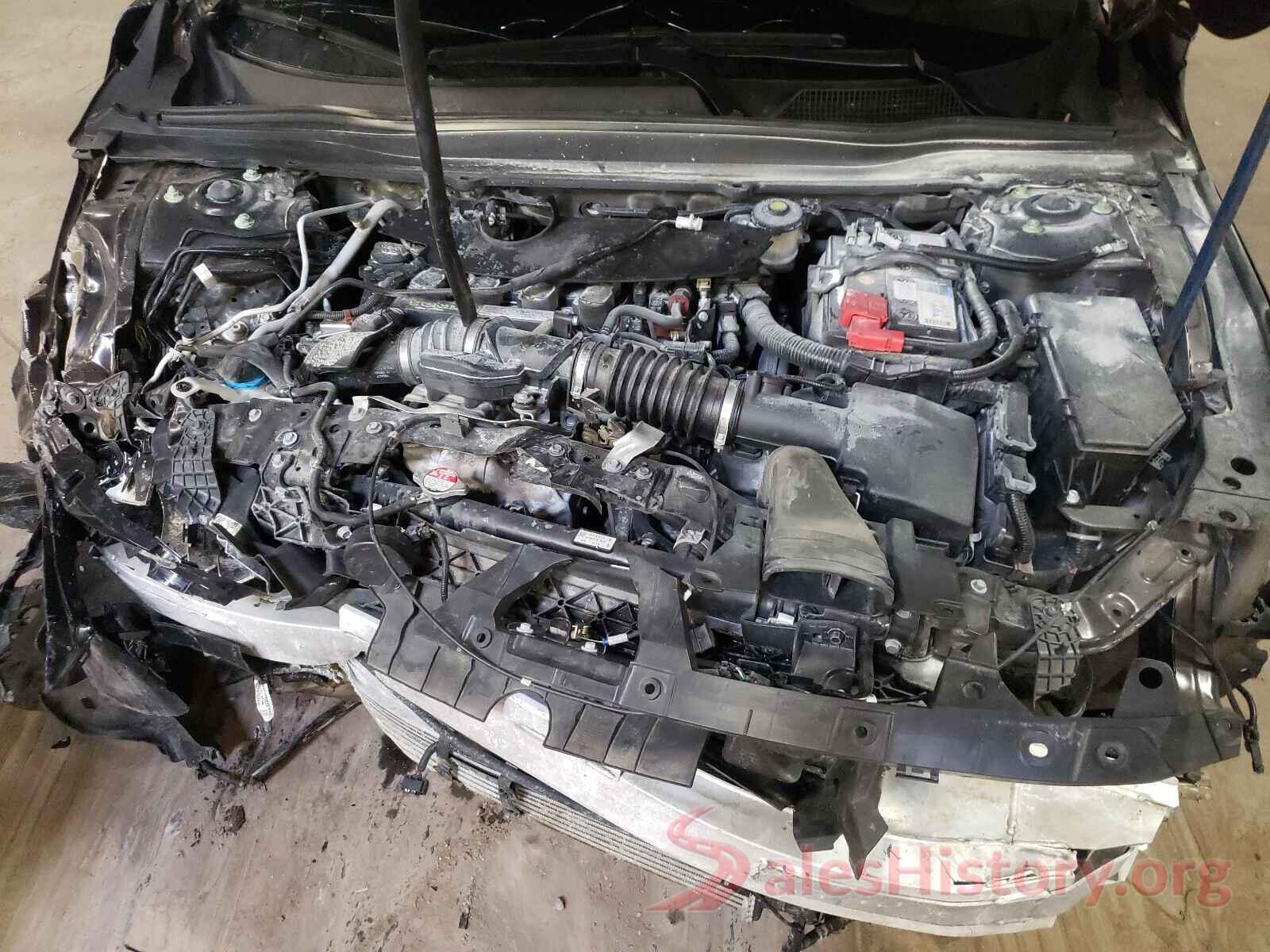 1HGCV1F91JA134250 2018 HONDA ACCORD