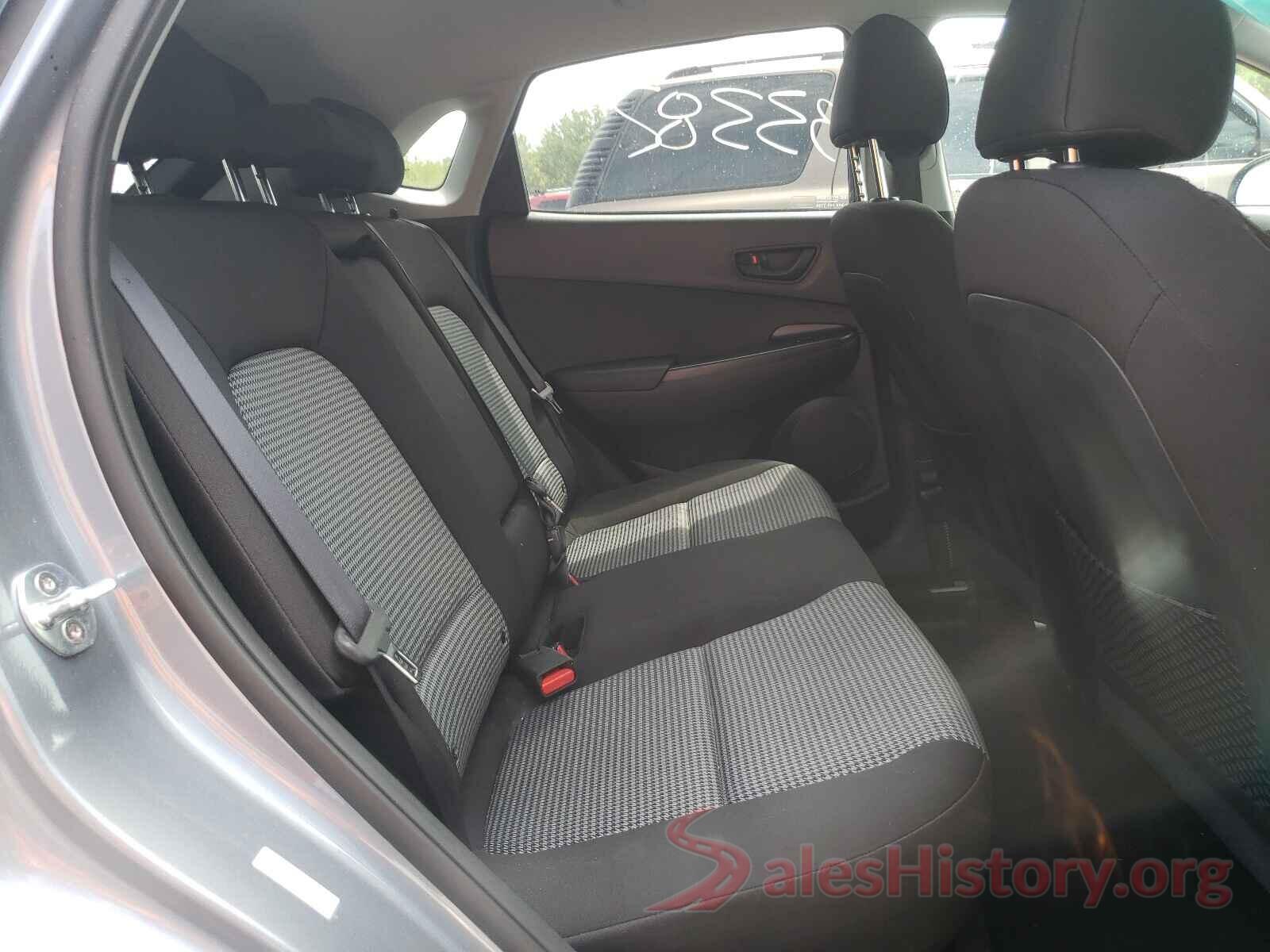 KM8K2CAA7JU097506 2018 HYUNDAI KONA