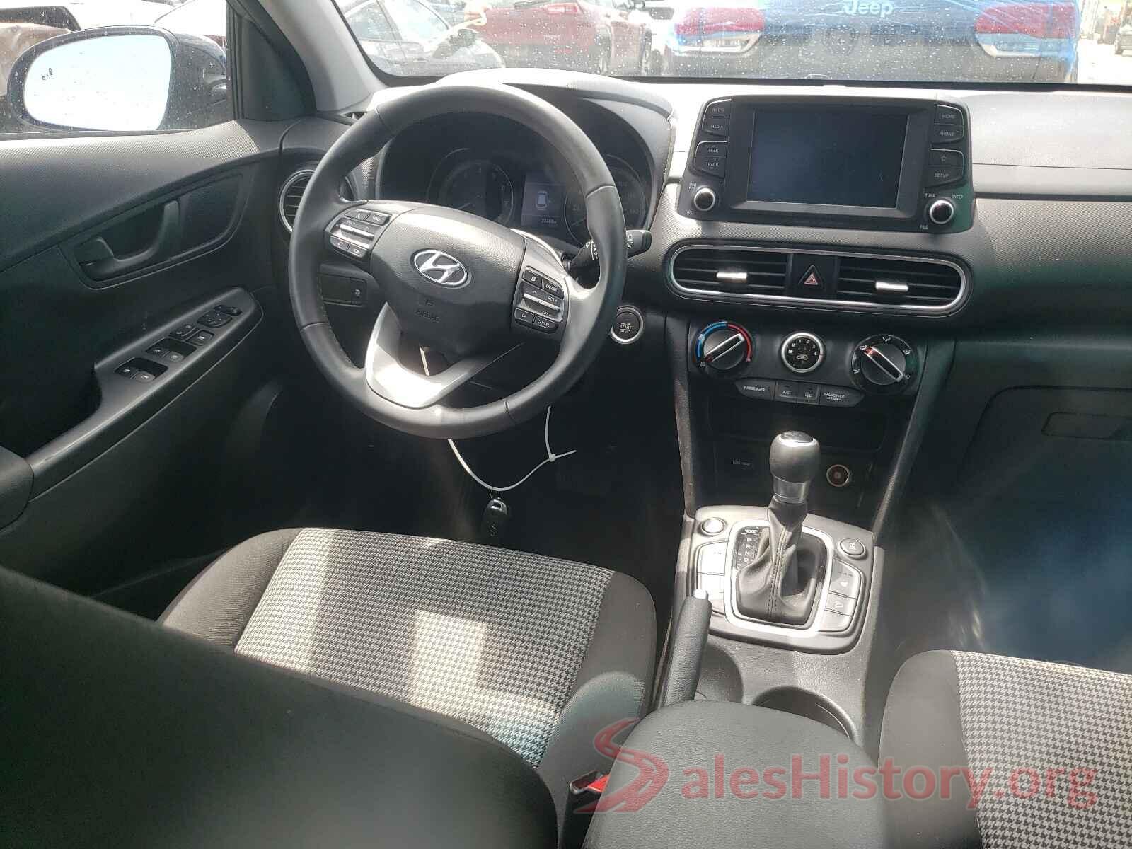 KM8K2CAA7JU097506 2018 HYUNDAI KONA