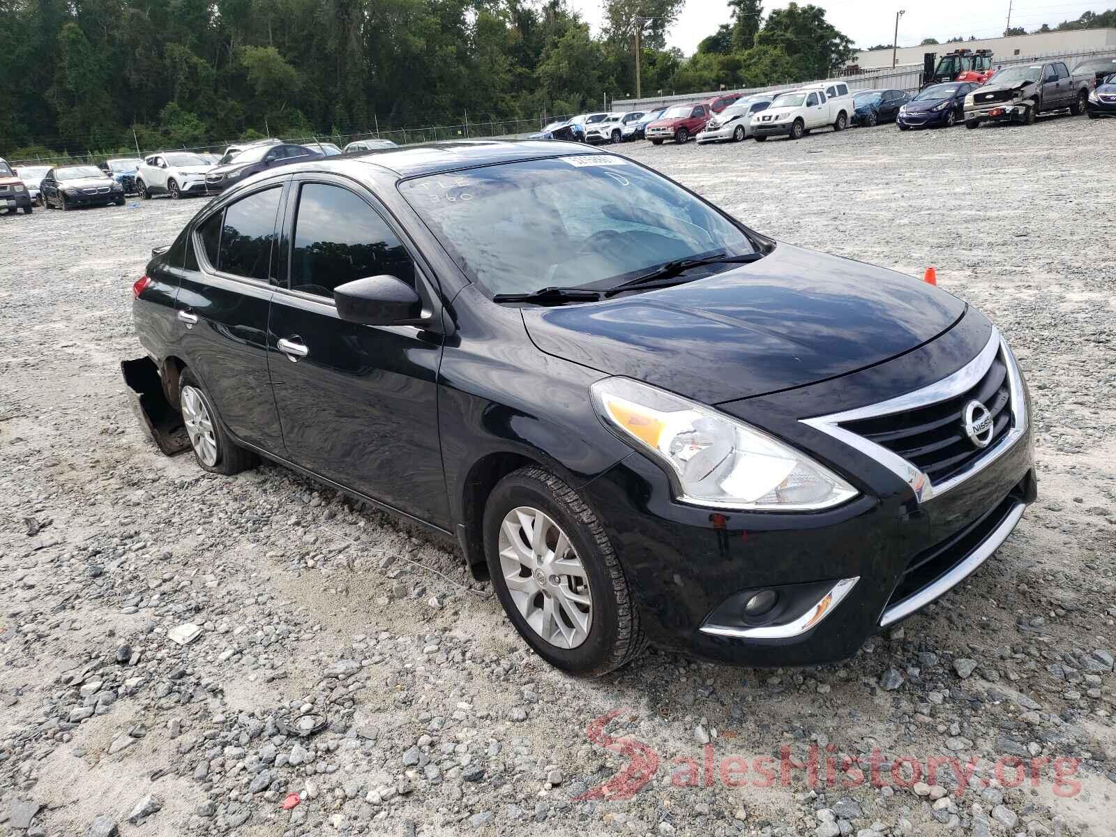 3N1CN7APXJL884300 2018 NISSAN VERSA