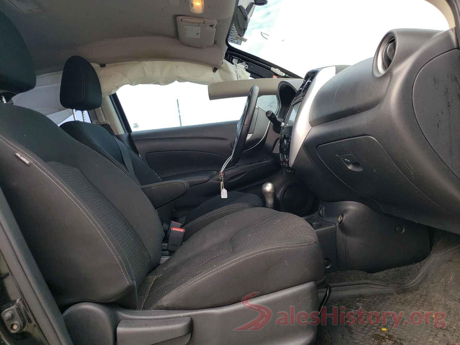 3N1CN7APXJL884300 2018 NISSAN VERSA