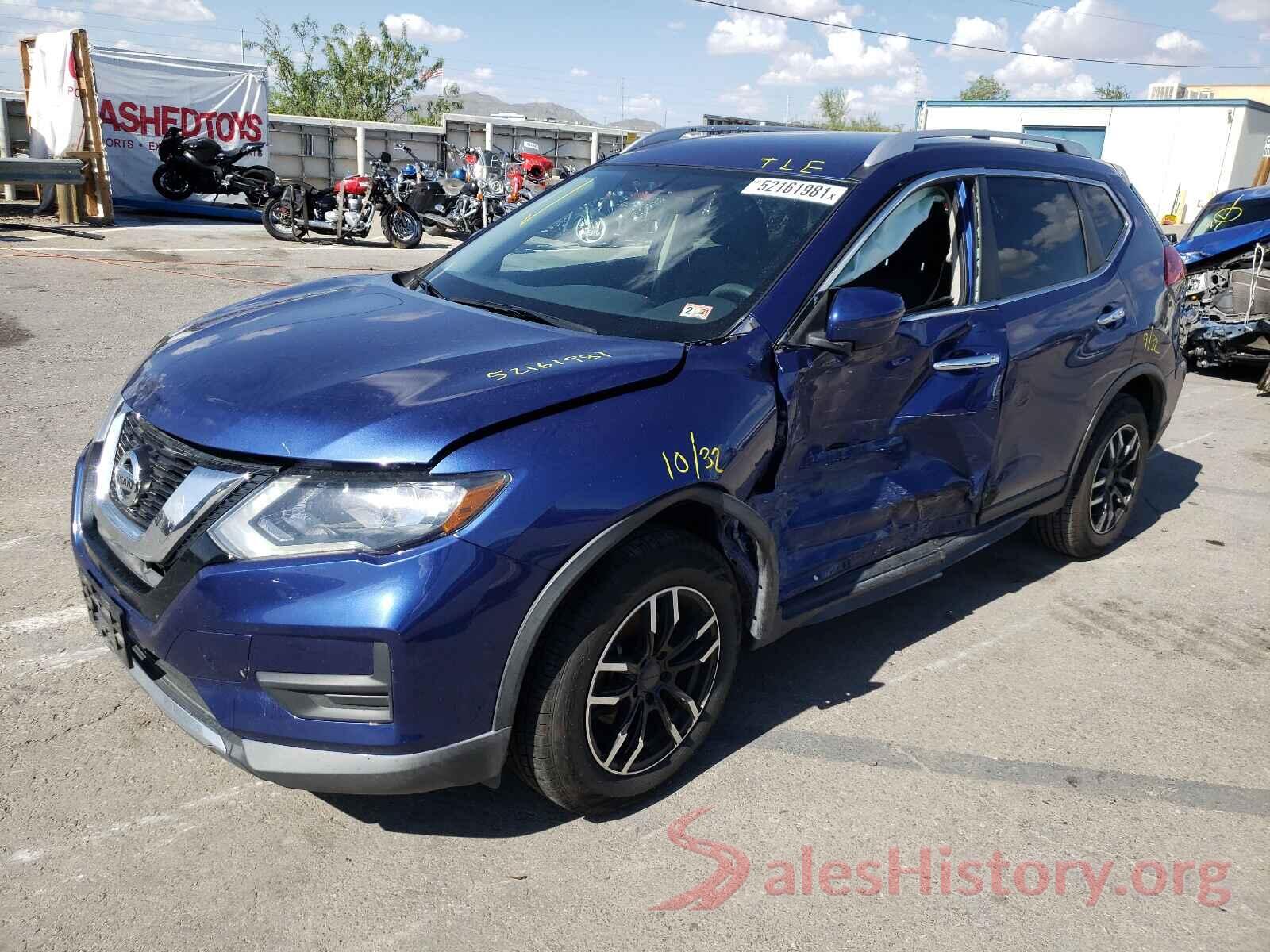 KNMAT2MT6HP561477 2017 NISSAN ROGUE