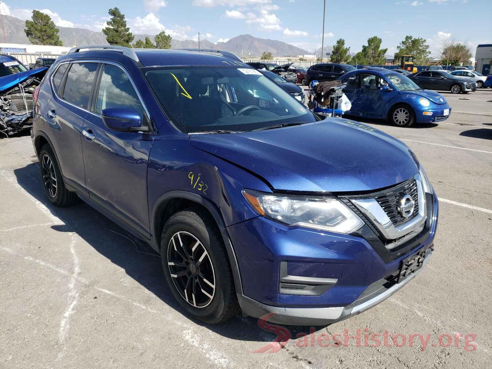 KNMAT2MT6HP561477 2017 NISSAN ROGUE