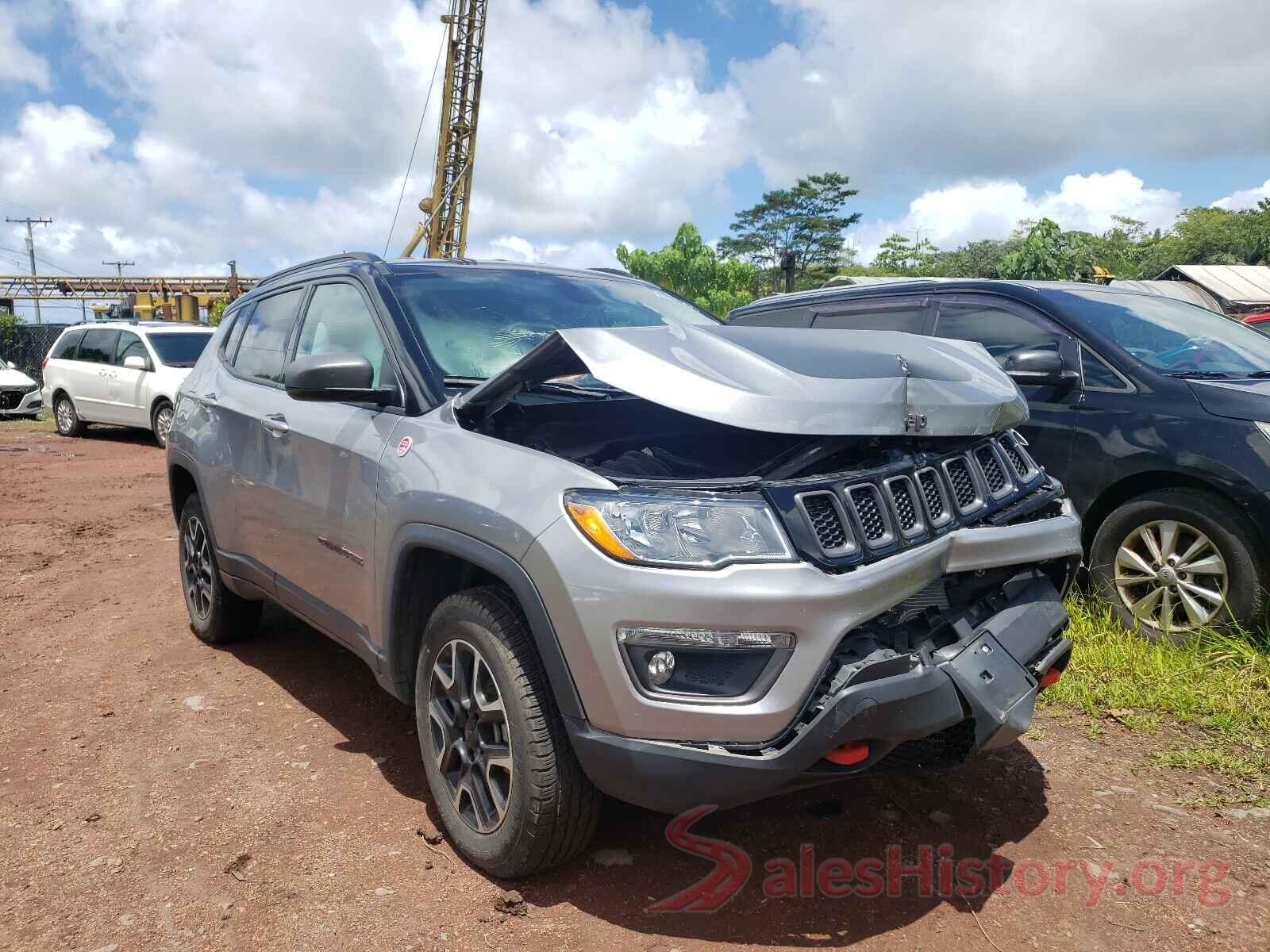 3C4NJDDB3LT123823 2020 JEEP COMPASS