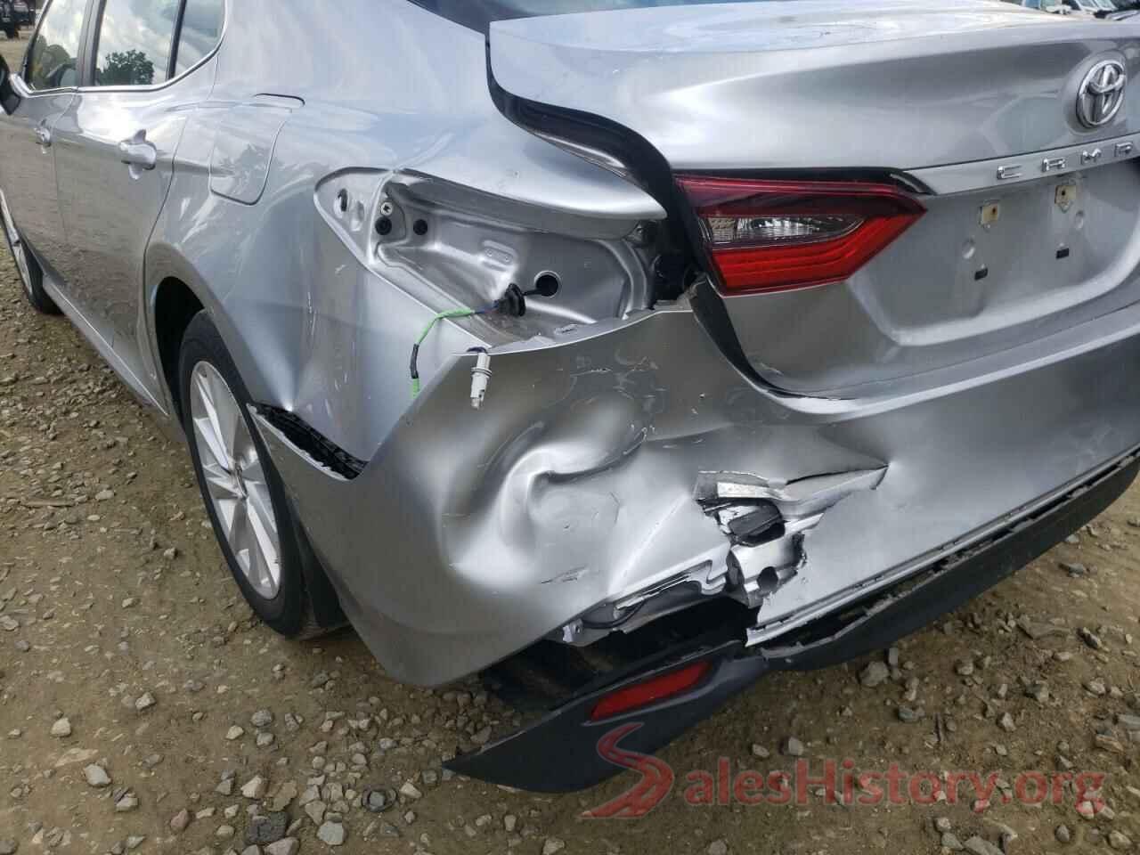 4T1R11AK5MU613526 2021 TOYOTA CAMRY