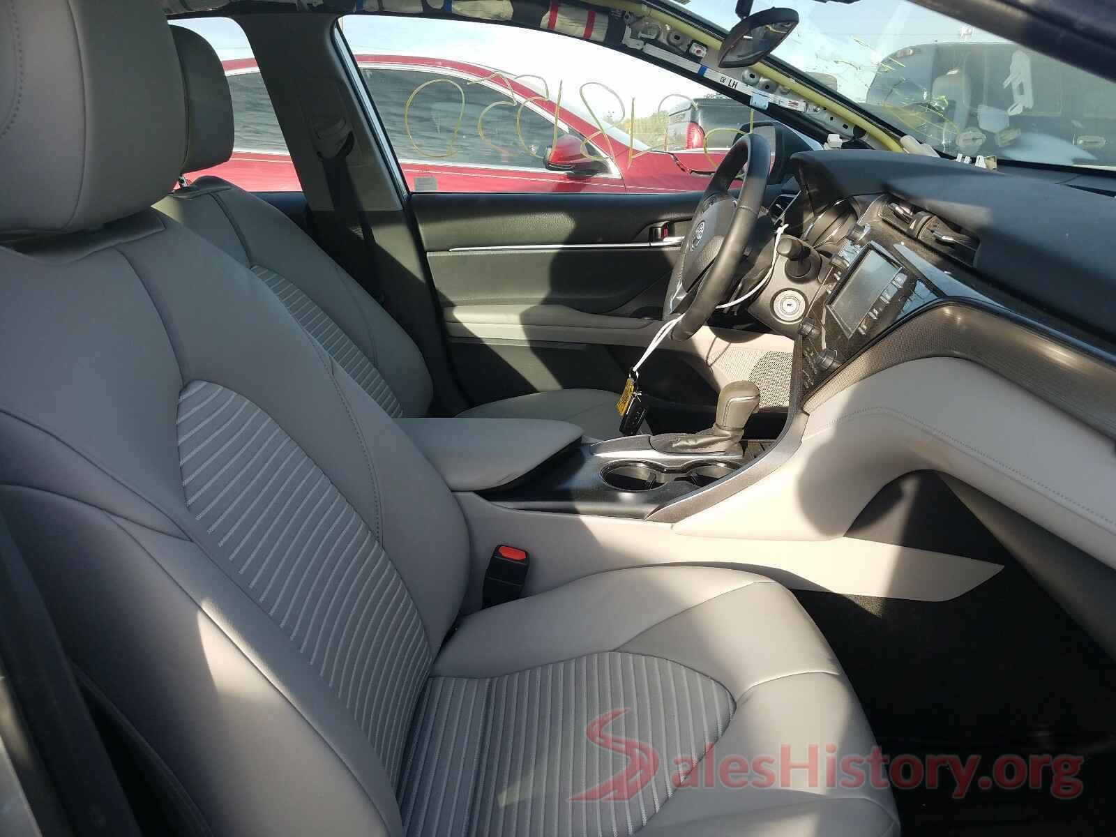 4T1B11HK5KU252030 2019 TOYOTA CAMRY