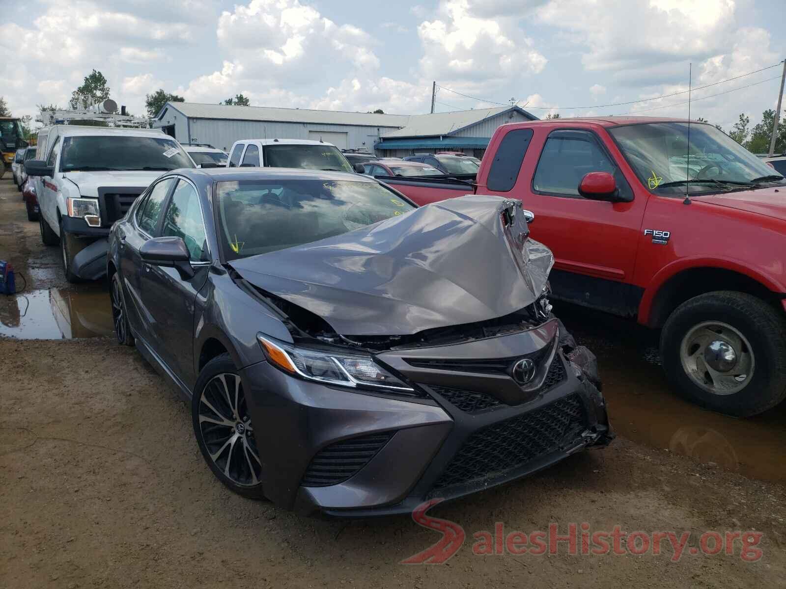 4T1G11AK0LU903324 2020 TOYOTA CAMRY