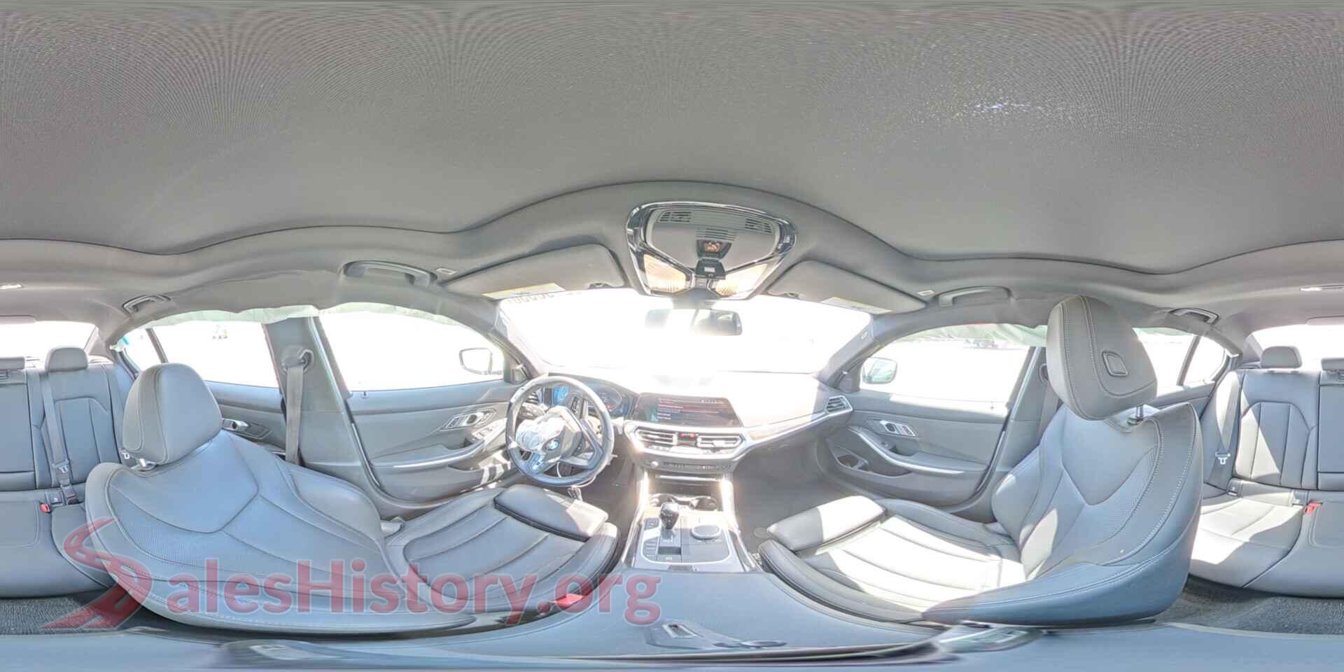 2022 BMW 3 SERIES VIN 3MW5R1J08N8C27561, damage close-up