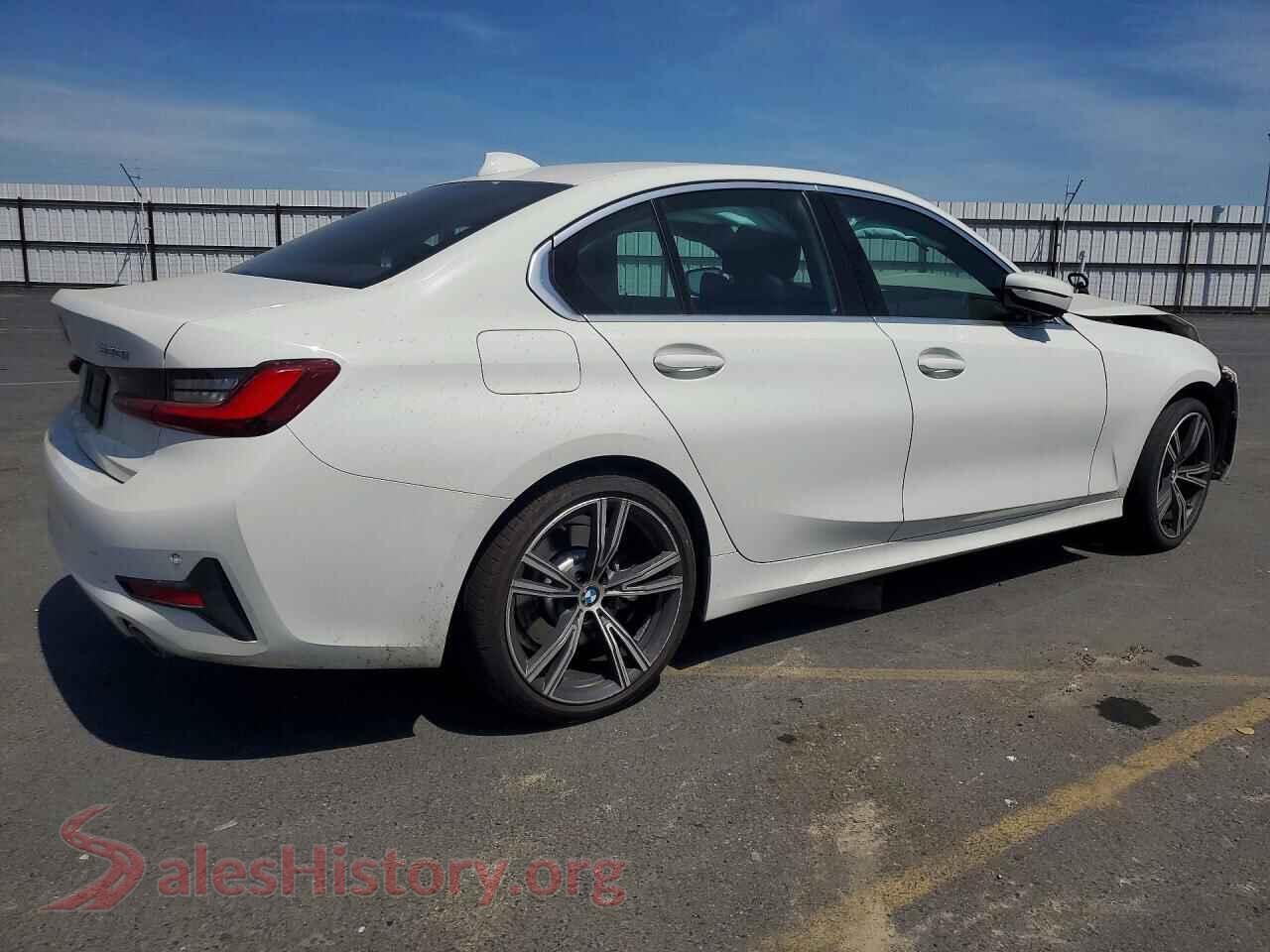 2022 BMW 3 SERIES VIN 3MW5R1J08N8C27561, right side view