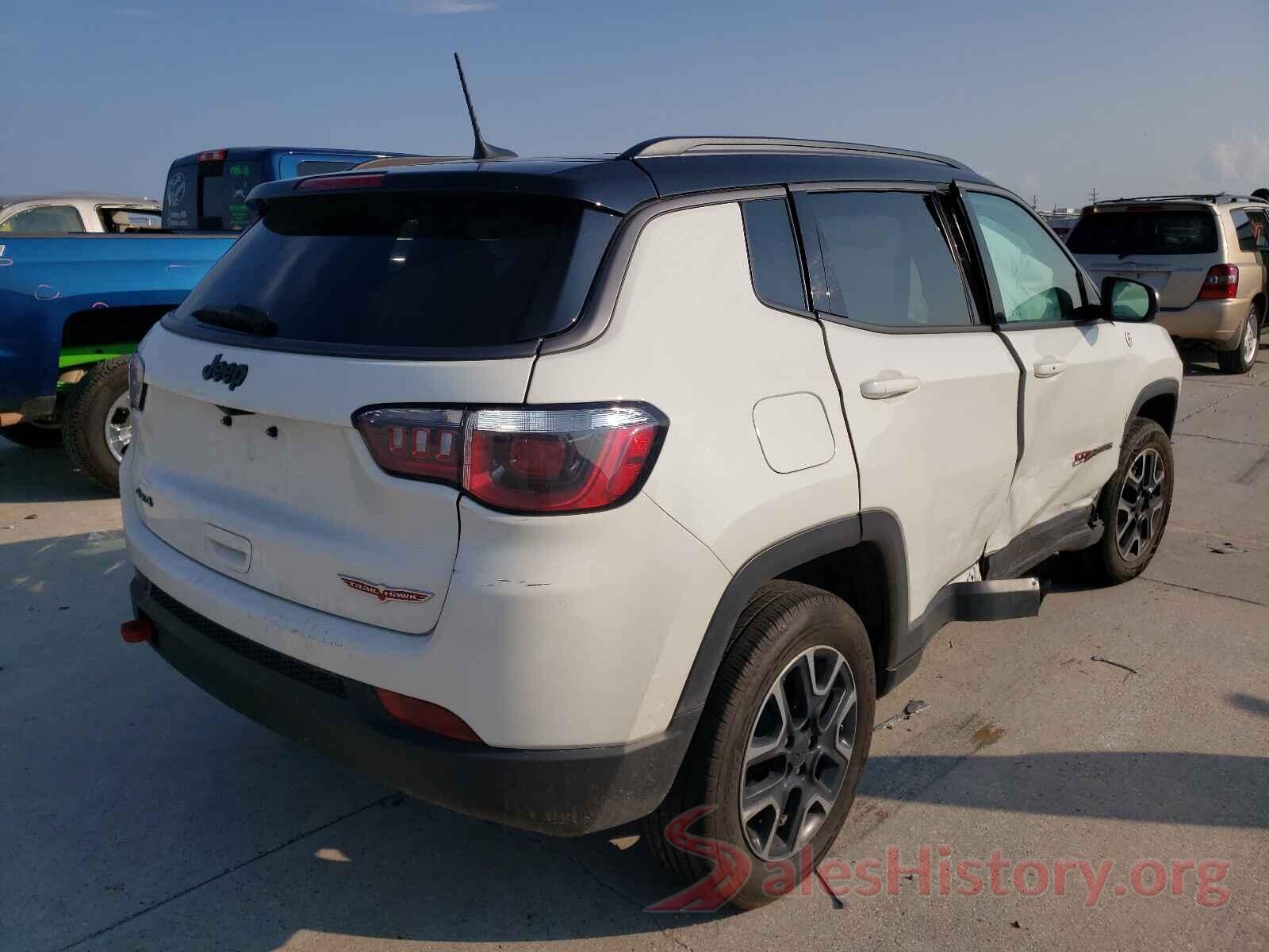 3C4NJDDBXKT722247 2019 JEEP COMPASS