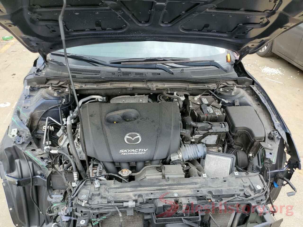 3MZBN1U73JM209963 2018 MAZDA 3