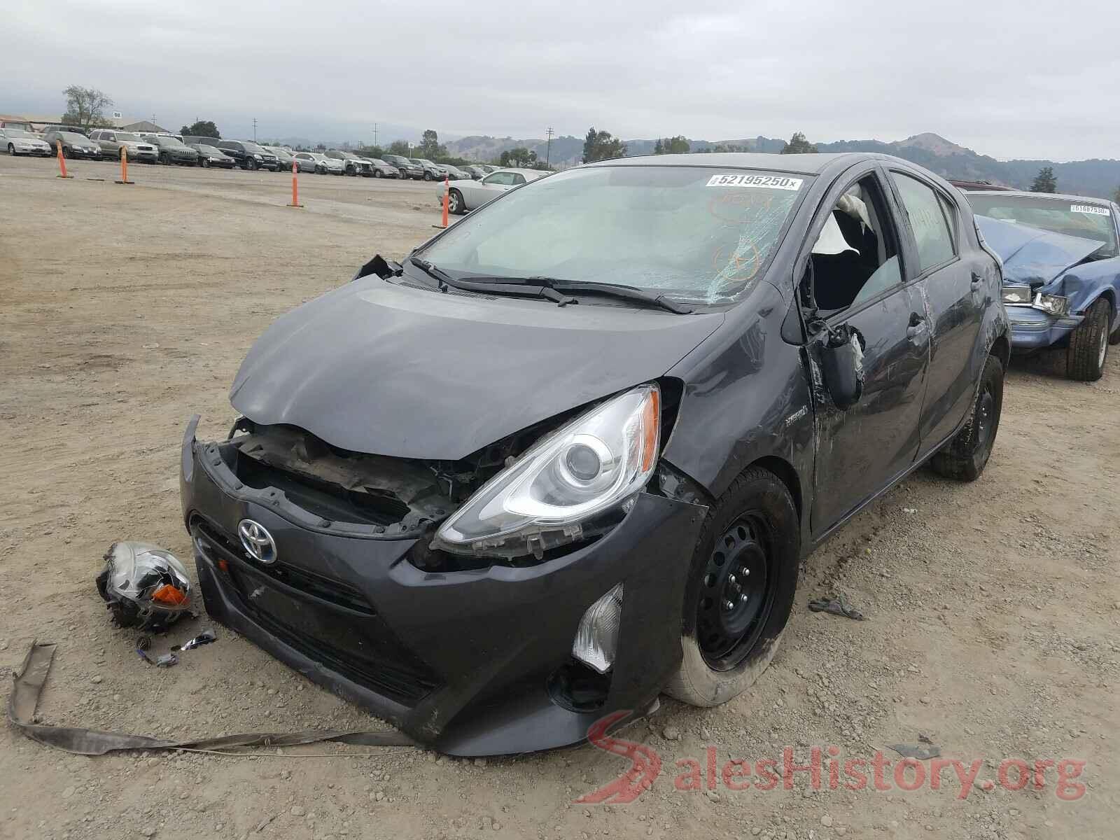 JTDKDTB33G1590334 2016 TOYOTA PRIUS