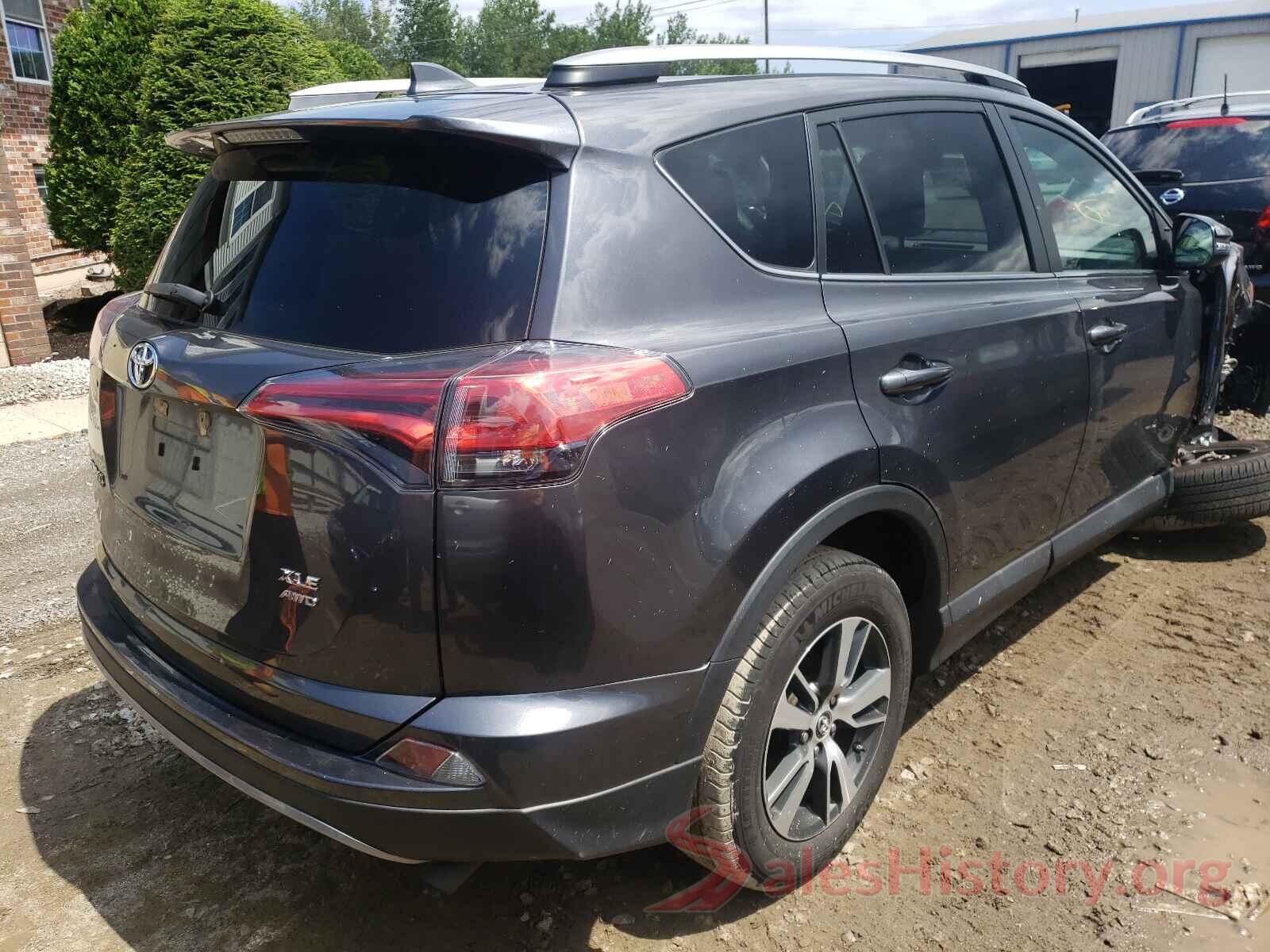 2T3RFREV4JW809304 2018 TOYOTA RAV4