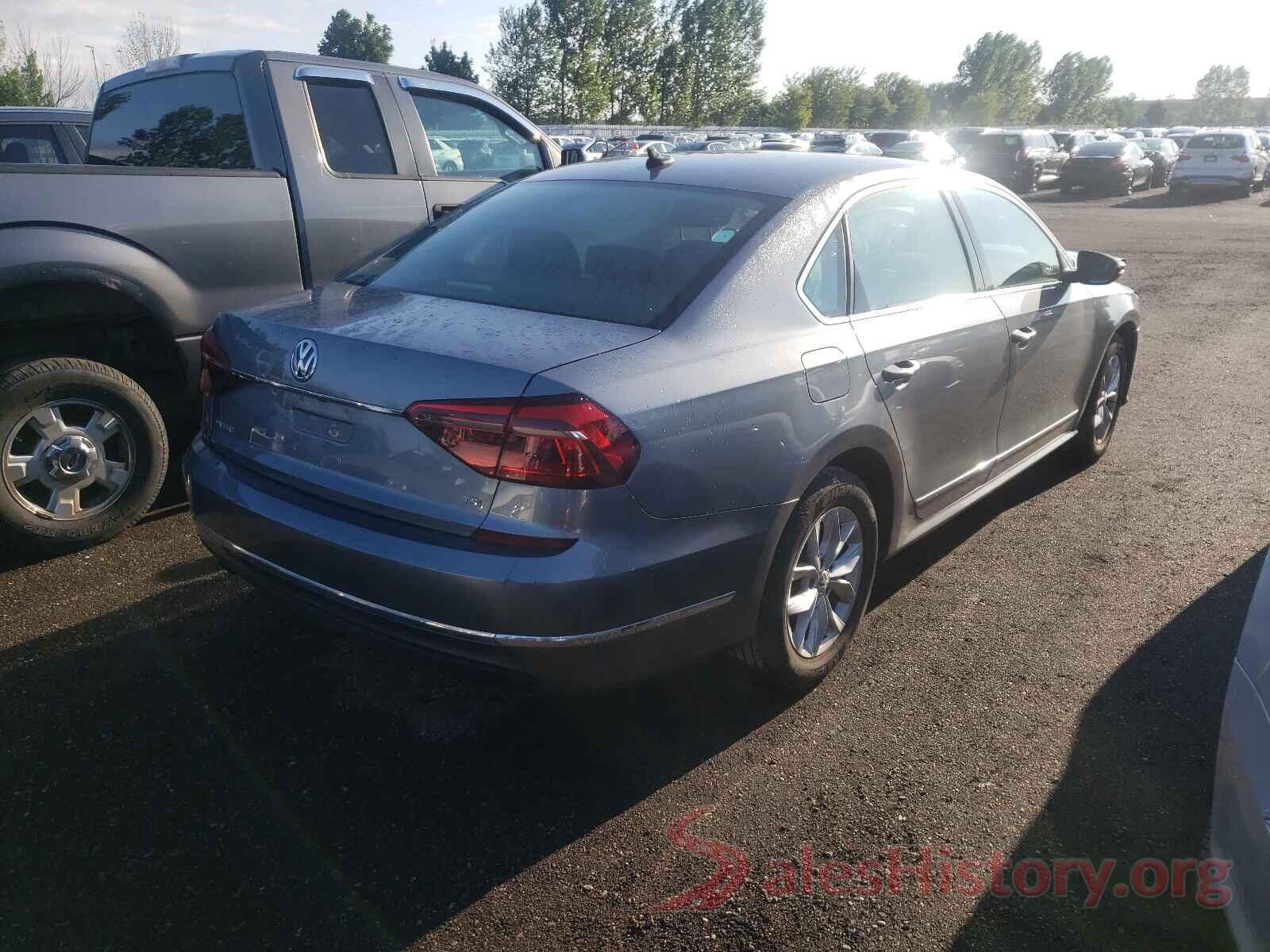 1VWAT7A3XHC002052 2017 VOLKSWAGEN PASSAT