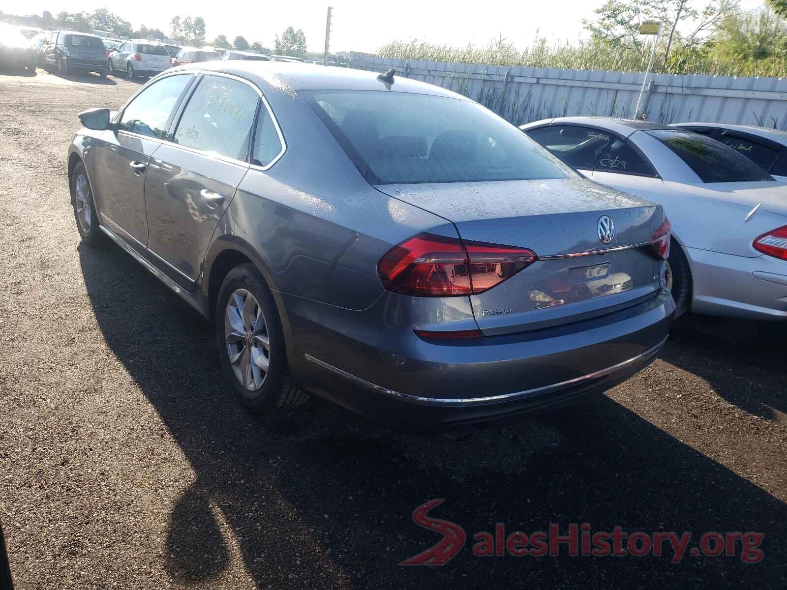 1VWAT7A3XHC002052 2017 VOLKSWAGEN PASSAT