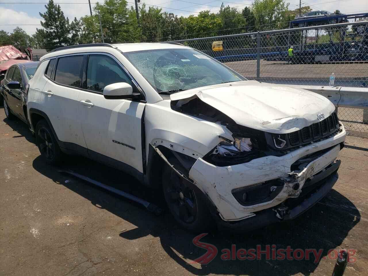 3C4NJCBBXJT318604 2018 JEEP COMPASS