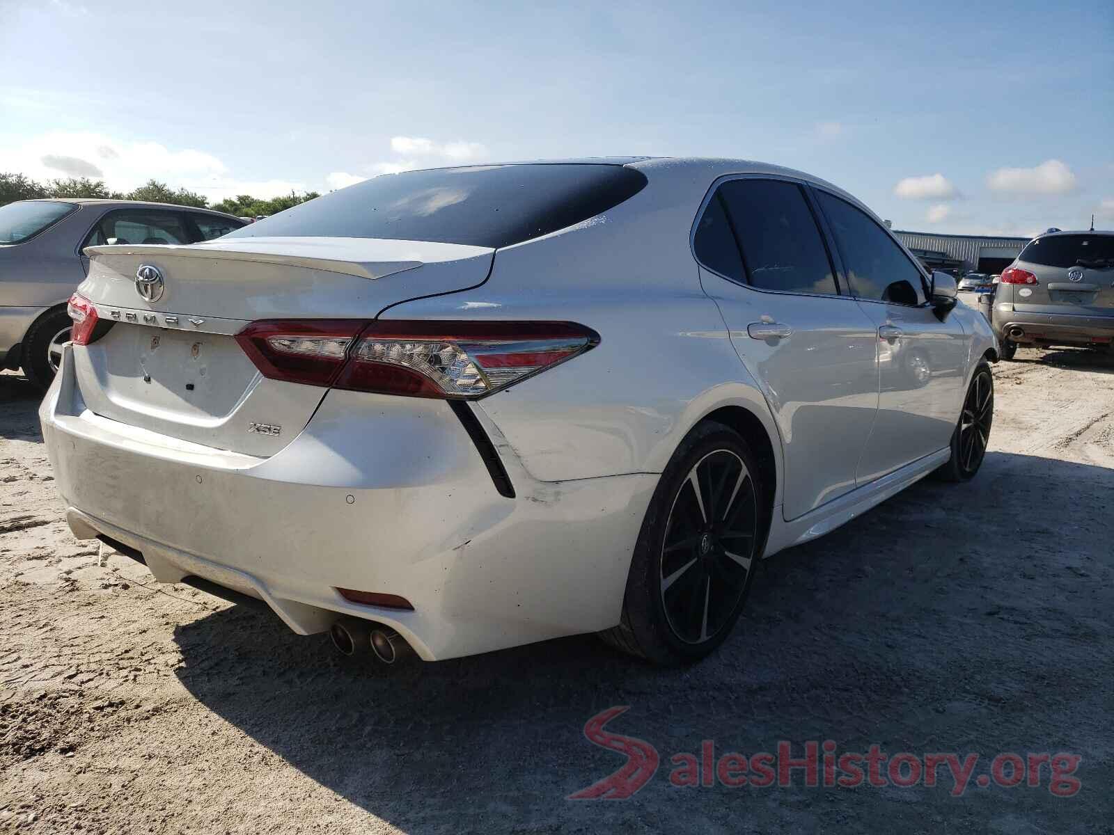 4T1B61HK9JU092279 2018 TOYOTA CAMRY