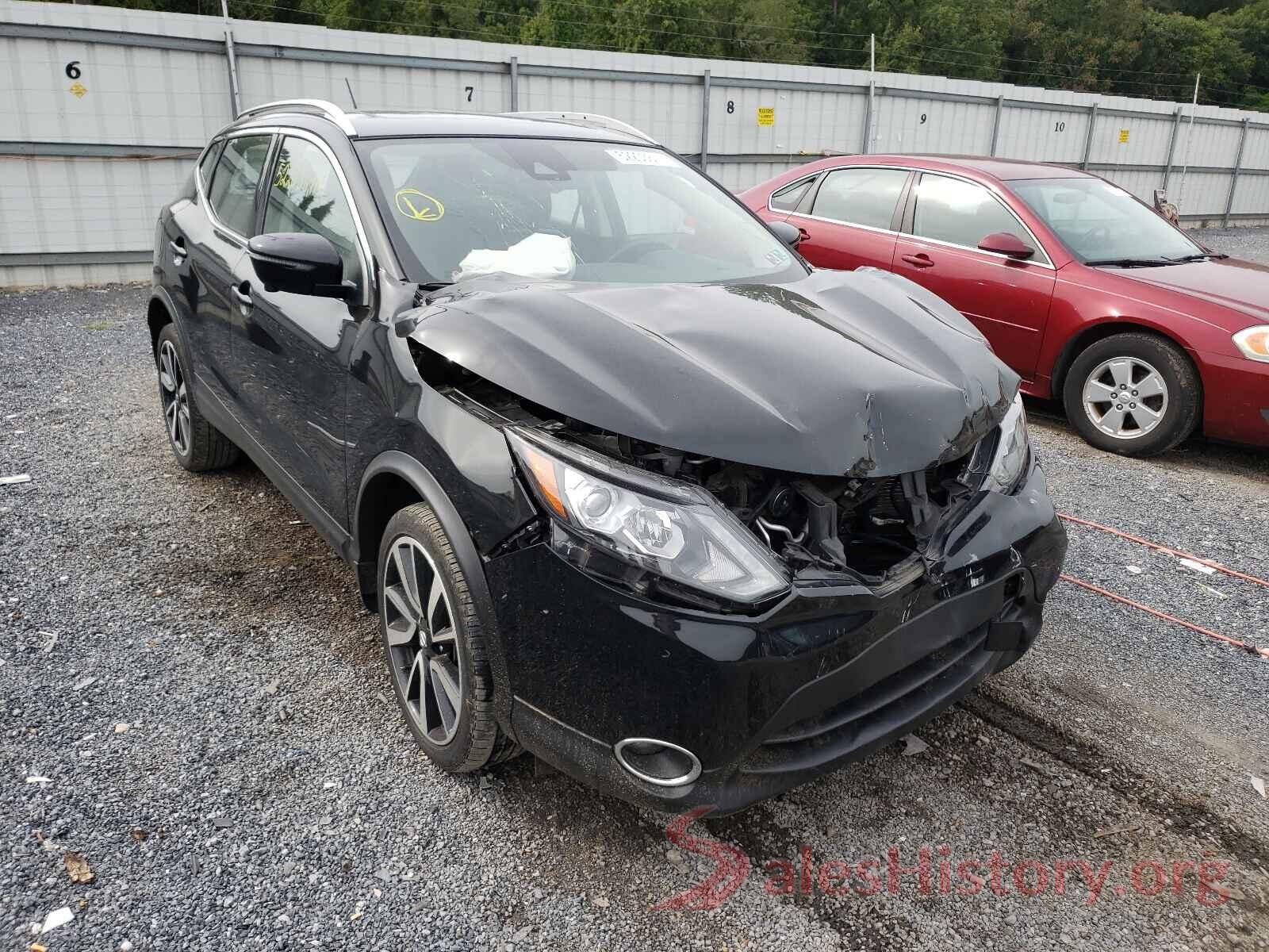 JN1BJ1CR1JW287730 2018 NISSAN ROGUE