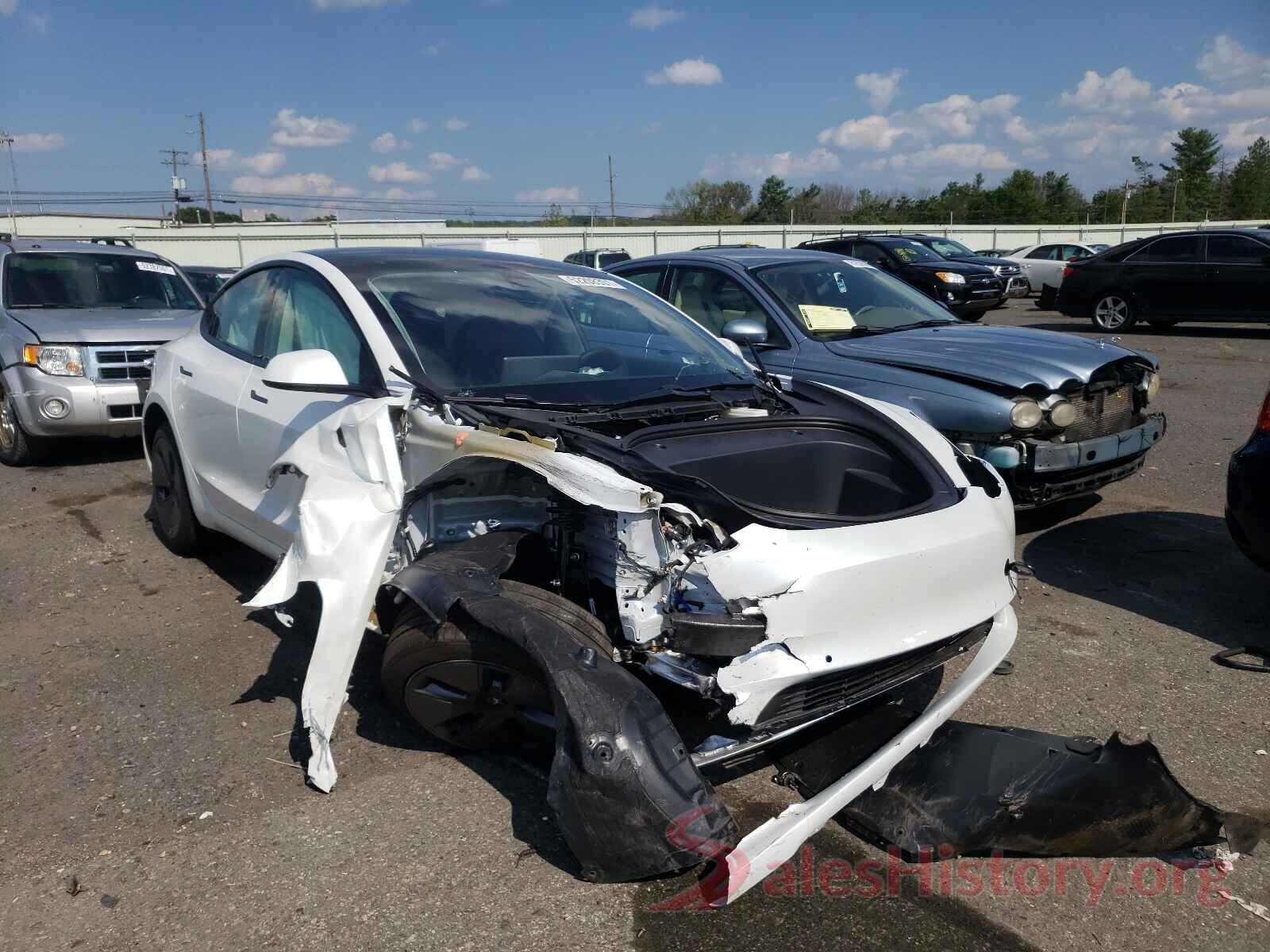 5YJ3E1EA0MF977412 2021 TESLA MODEL 3