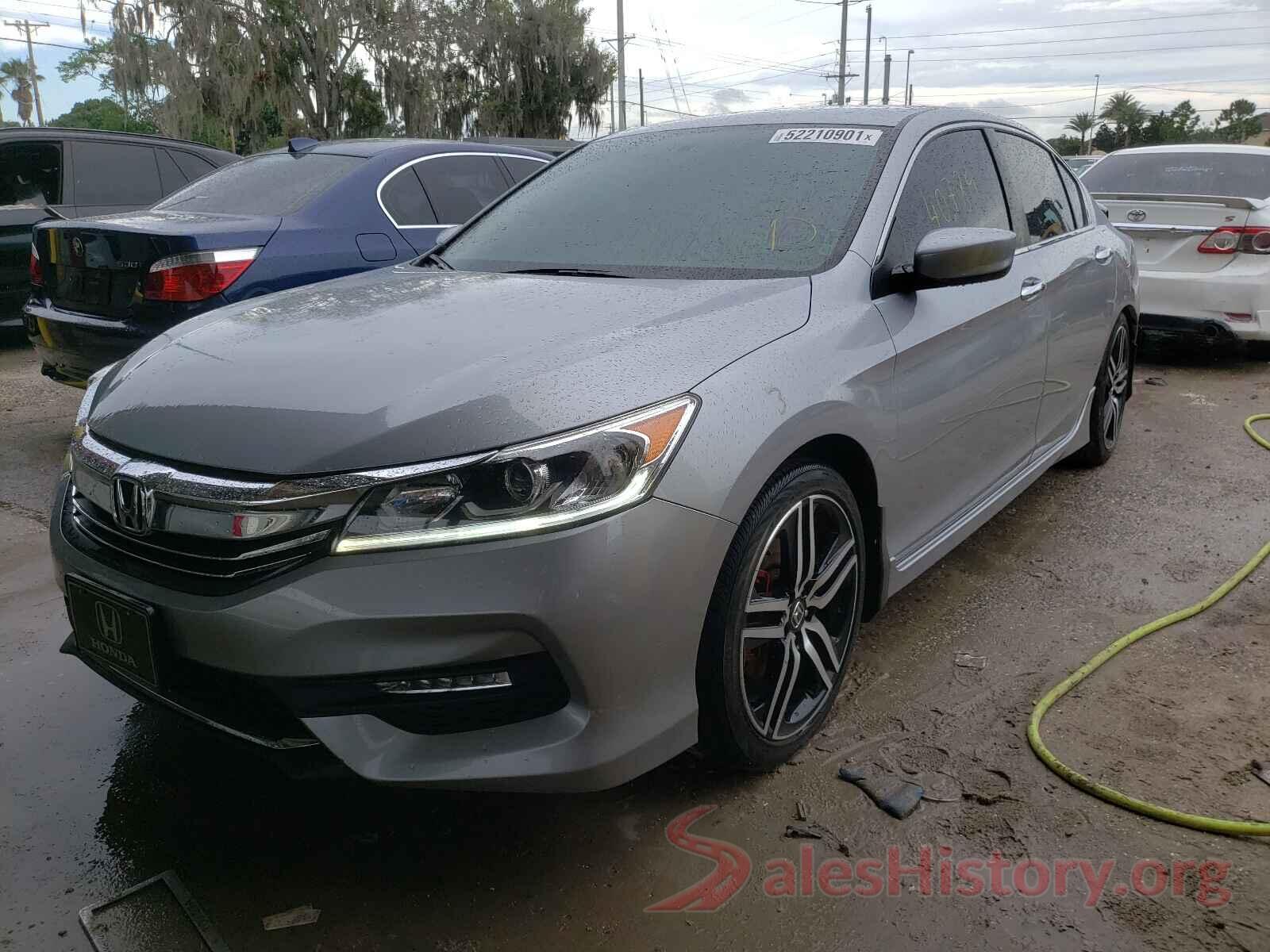 1HGCR2F55HA137363 2017 HONDA ACCORD