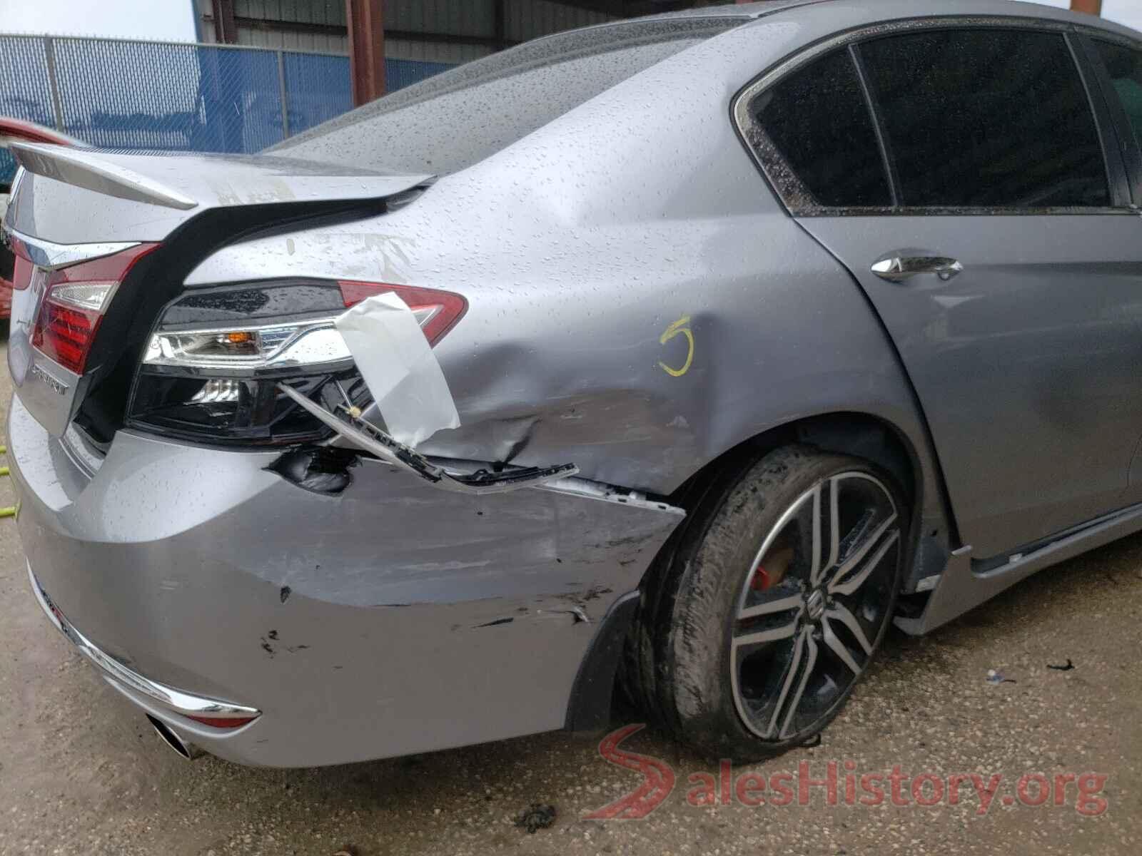 1HGCR2F55HA137363 2017 HONDA ACCORD