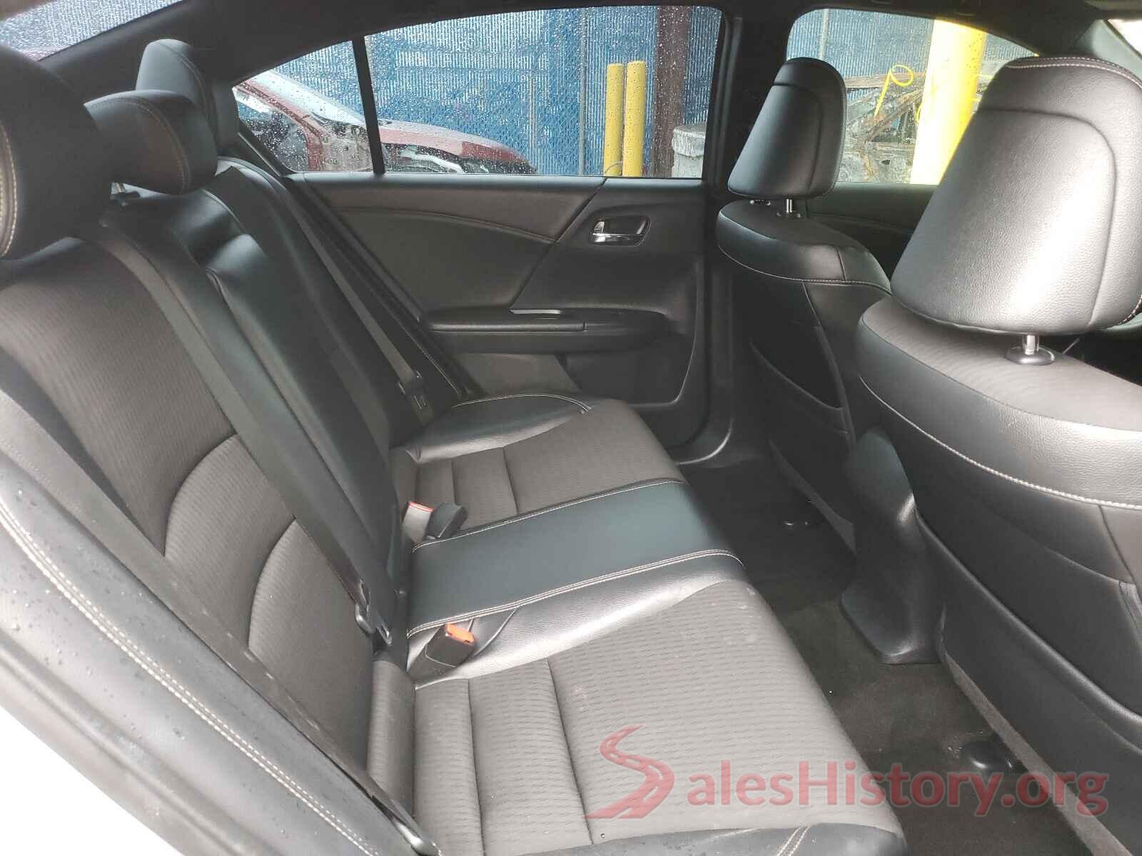 1HGCR2F55HA137363 2017 HONDA ACCORD