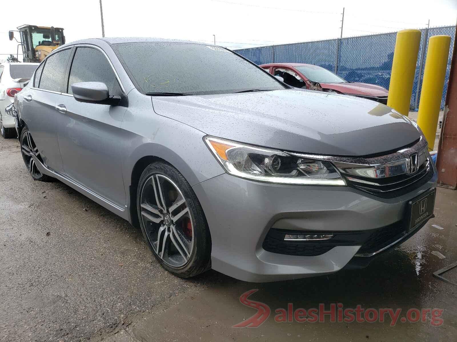 1HGCR2F55HA137363 2017 HONDA ACCORD