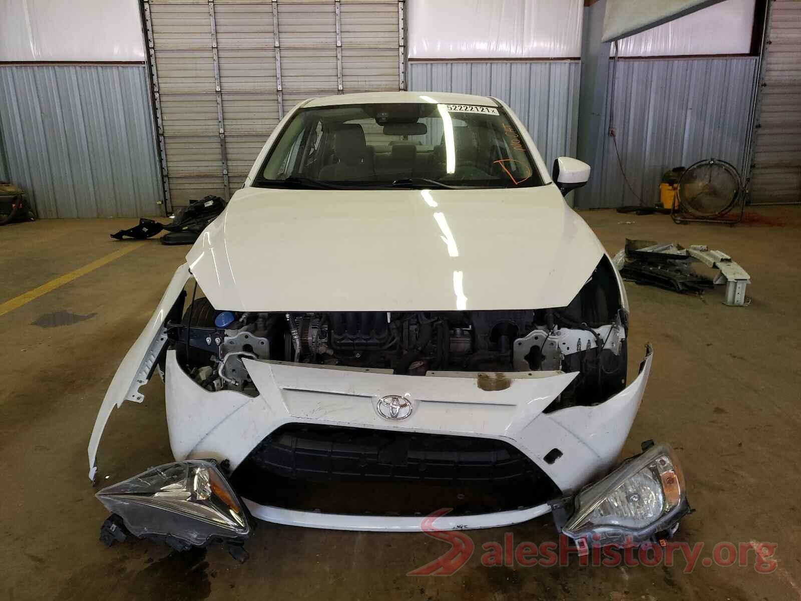 3MYDLBYV5KY520497 2019 TOYOTA YARIS