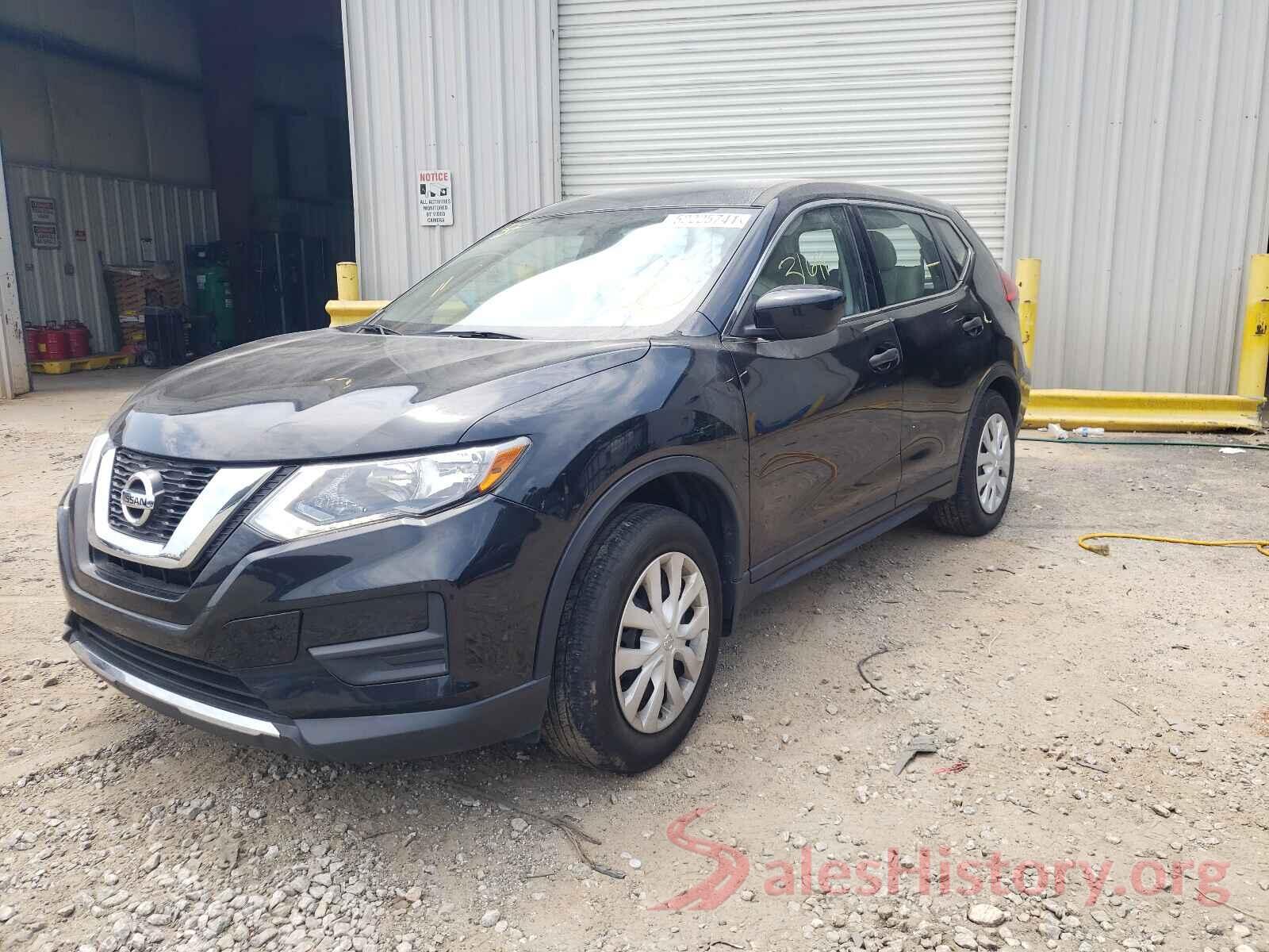 5N1AT2MT0HC818961 2017 NISSAN ROGUE