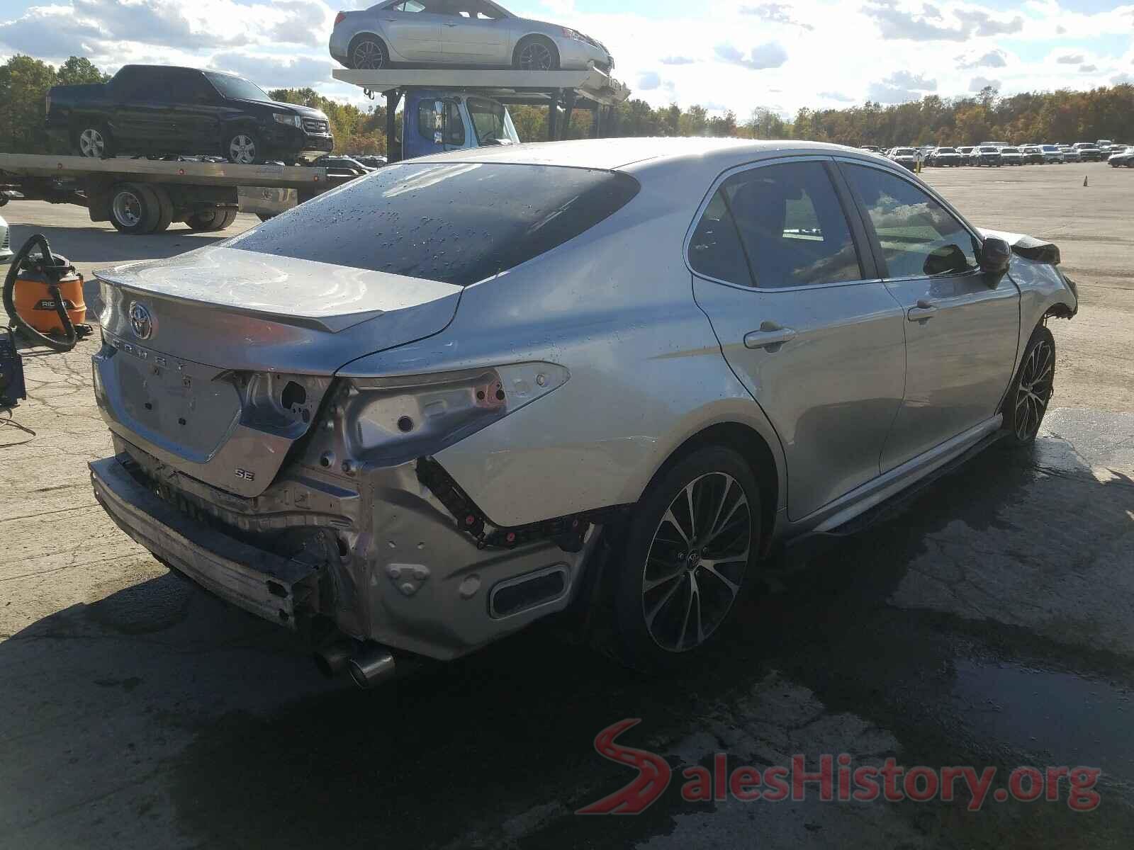 JTNB11HK7J3050262 2018 TOYOTA CAMRY