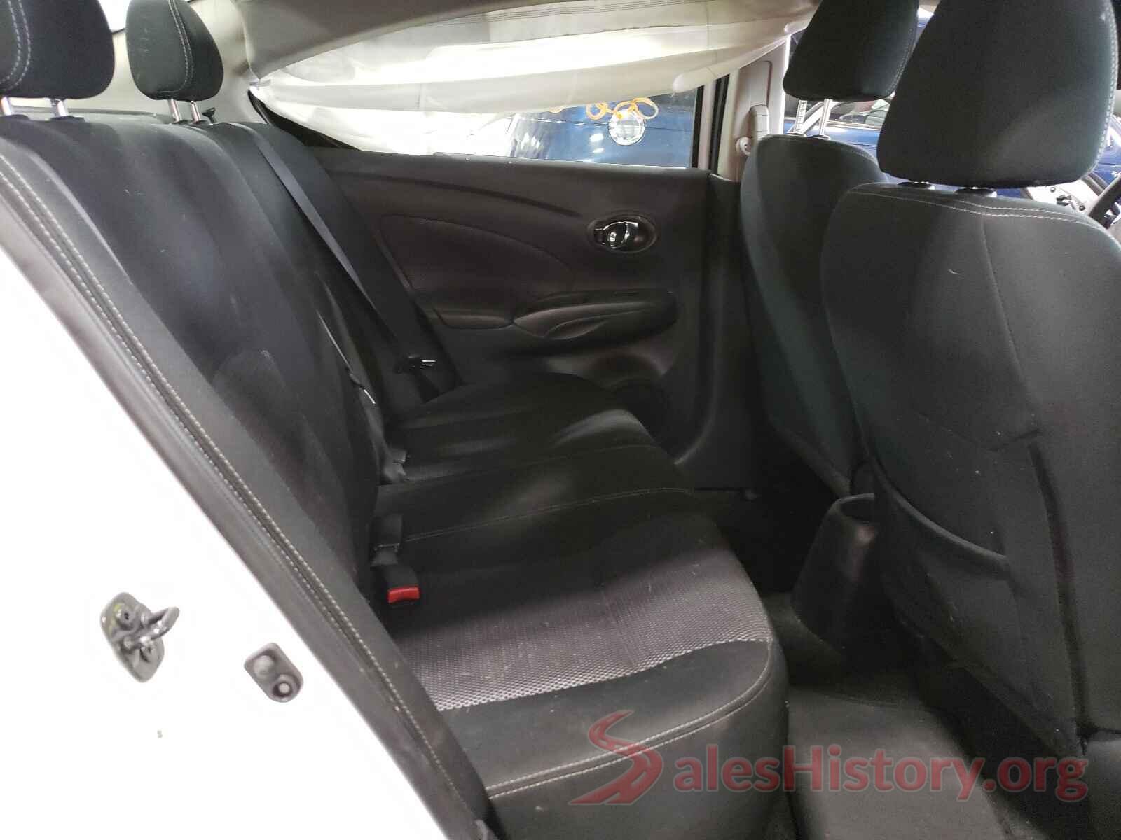 3N1CN7AP2JK395685 2018 NISSAN VERSA