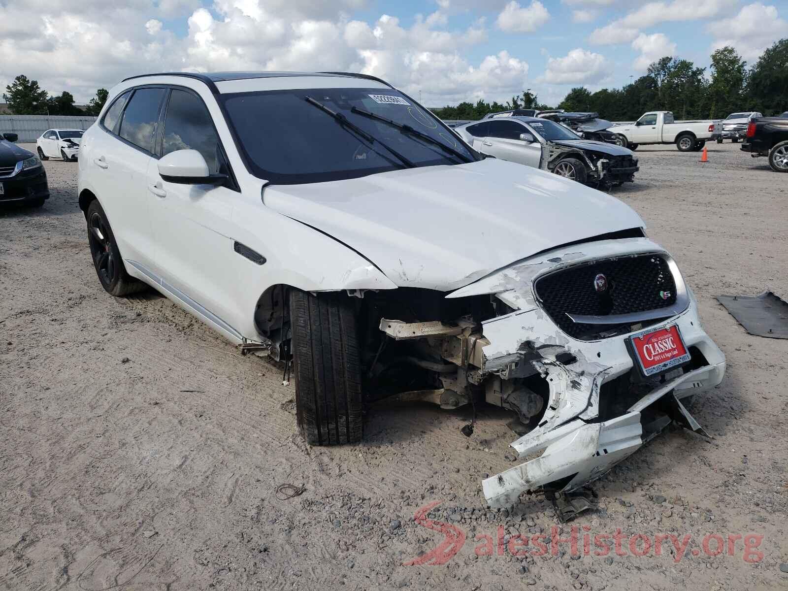 SADCM2FV7JA288941 2018 JAGUAR F-PACE