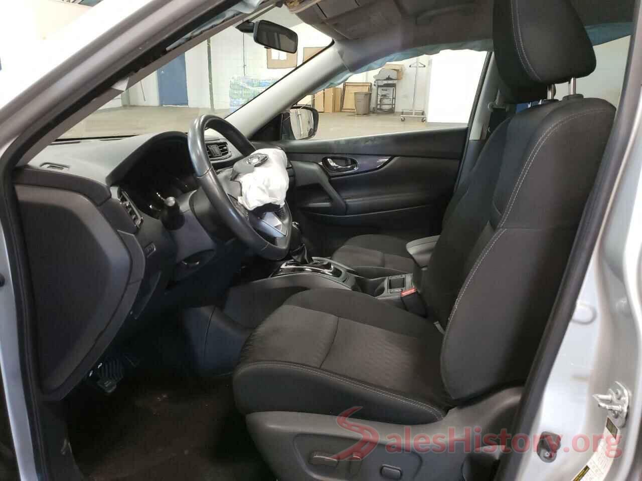 KNMAT2MV9HP533027 2017 NISSAN ROGUE