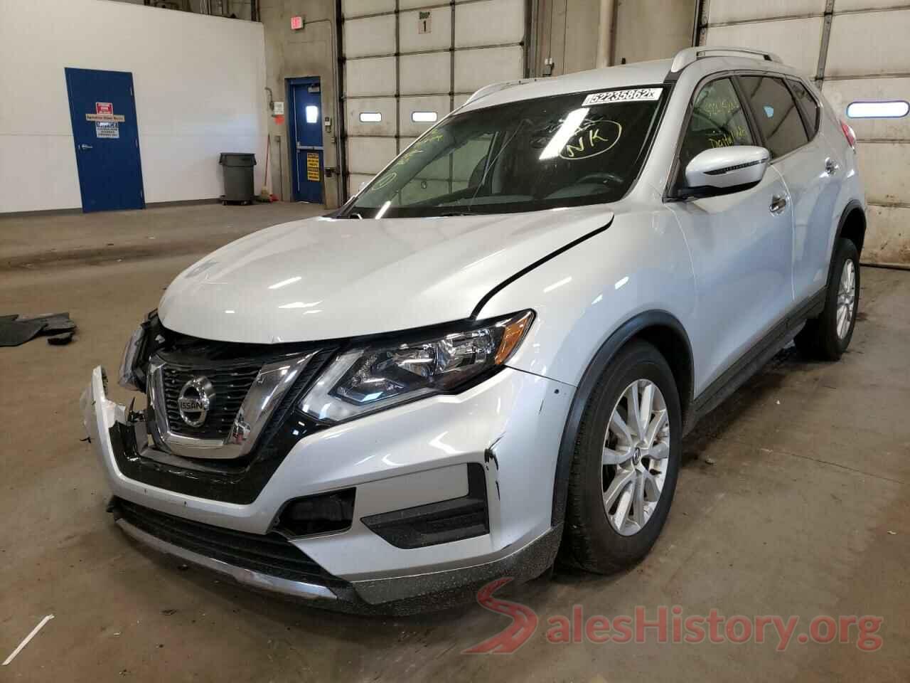 KNMAT2MV9HP533027 2017 NISSAN ROGUE