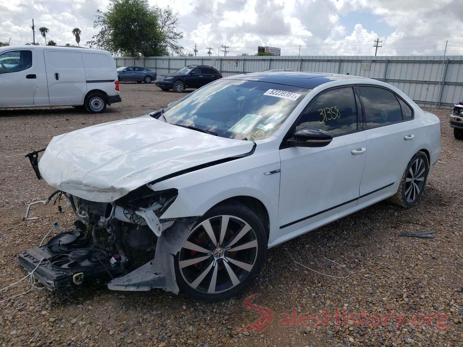 1VWJM7A37JC047789 2018 VOLKSWAGEN PASSAT