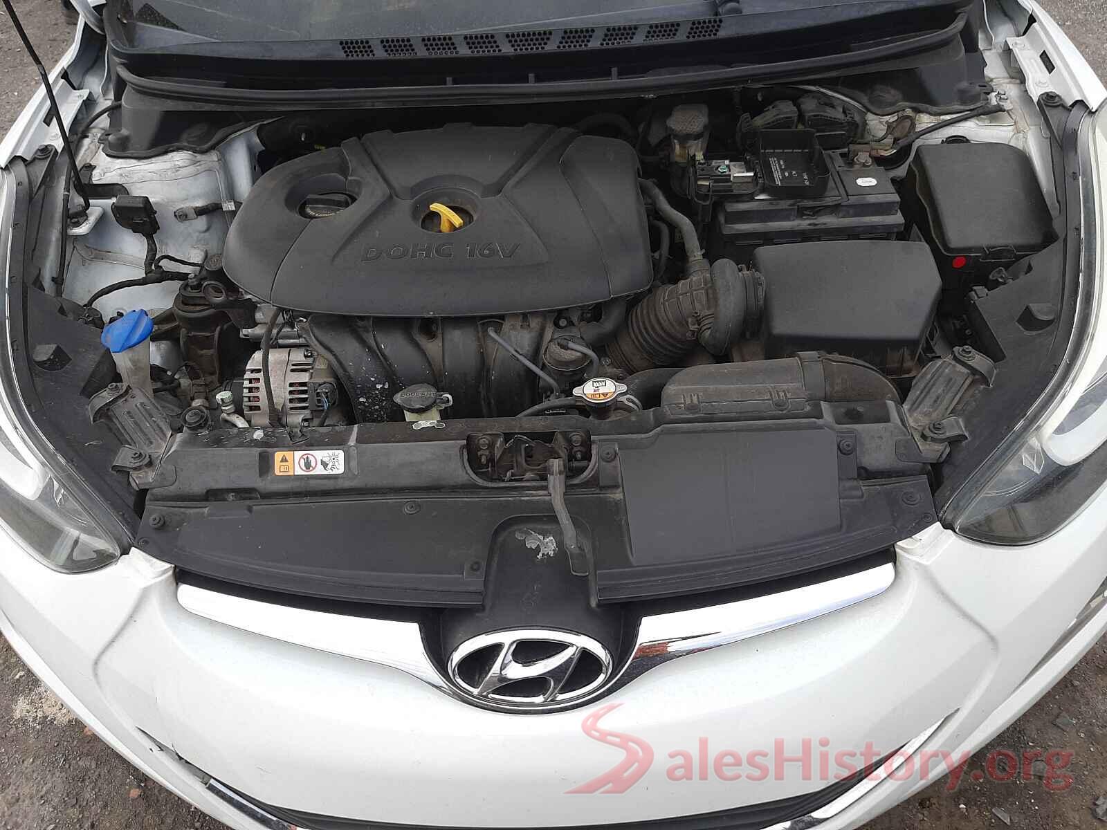 5NPDH4AE2GH658282 2016 HYUNDAI ELANTRA